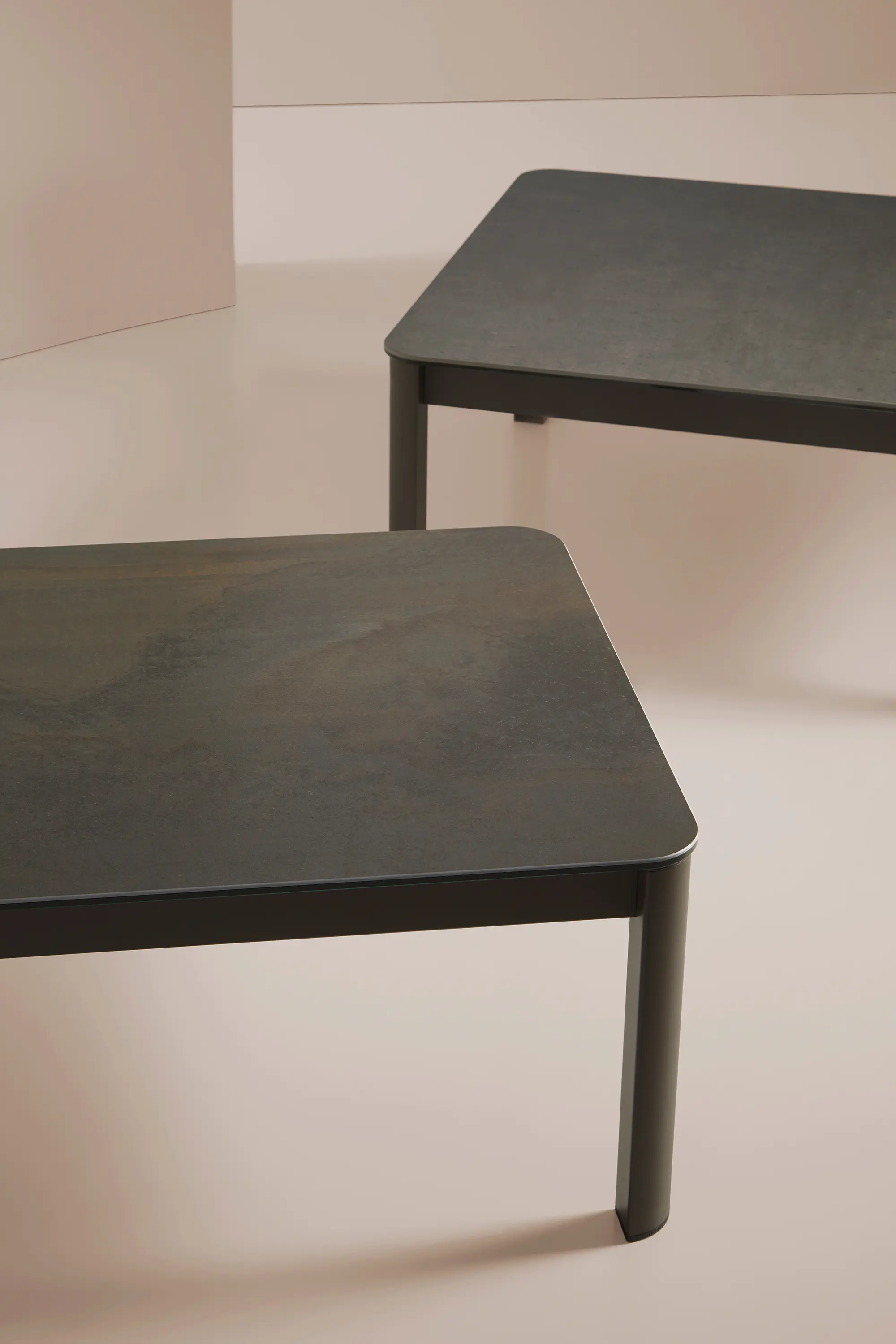 Mobliberica - Pepper coffee table