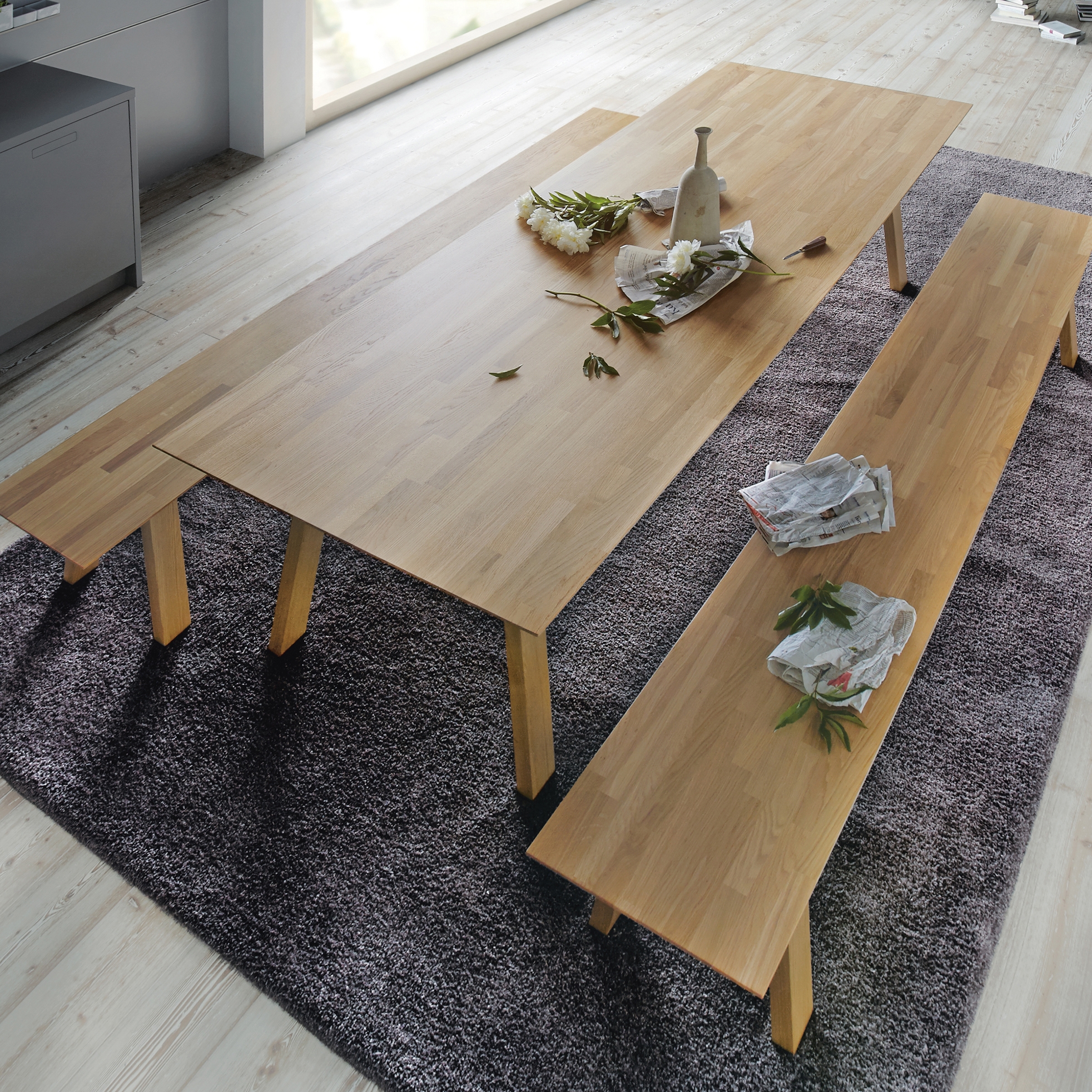 Vertoon produk next125 table&bench Natural knotty oak van vervaardiger next125