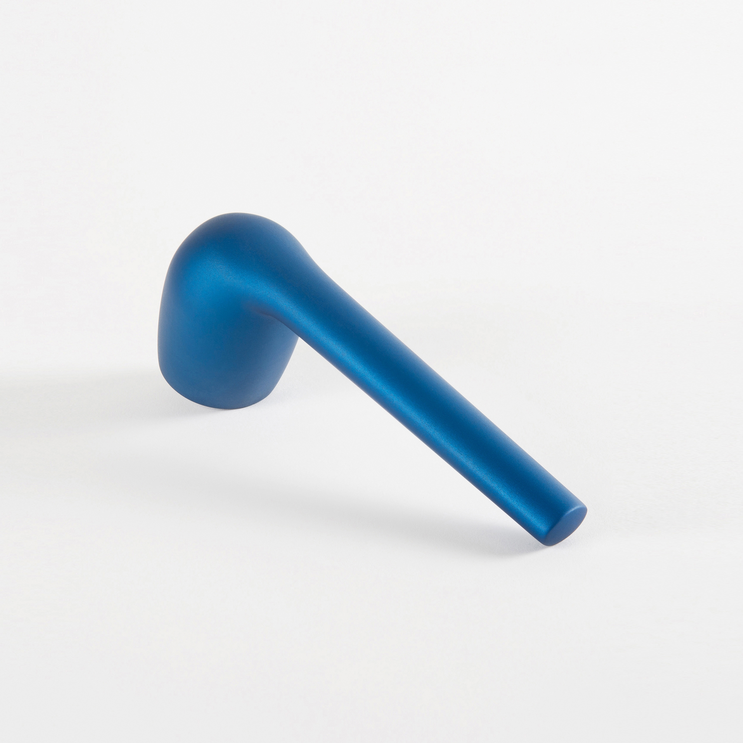 René Lever Handle