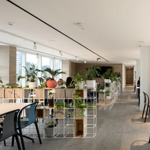 Mostra il prodotto iPot Ad Hoc del produttore iPot