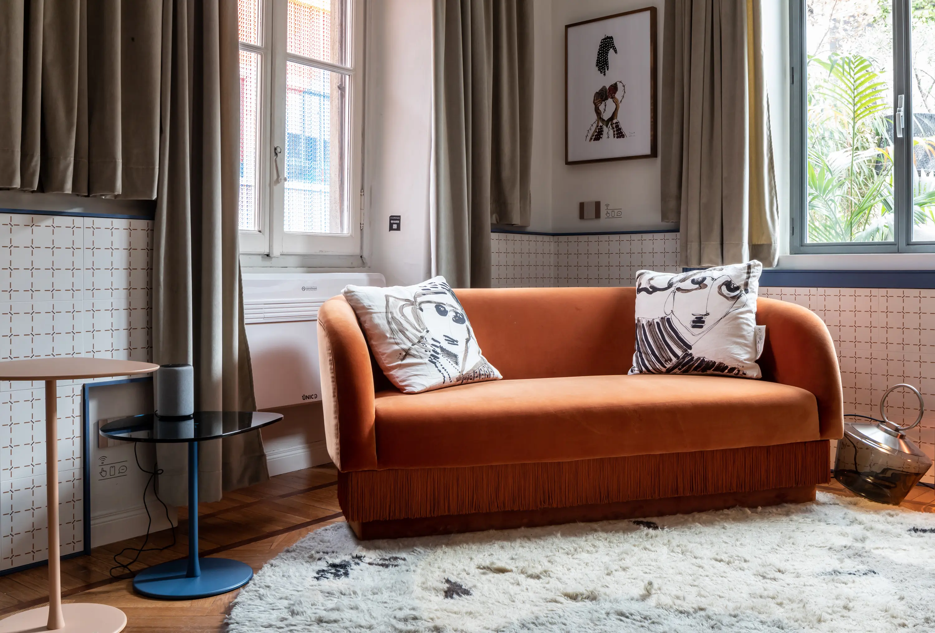 Dooq - La Folie settee