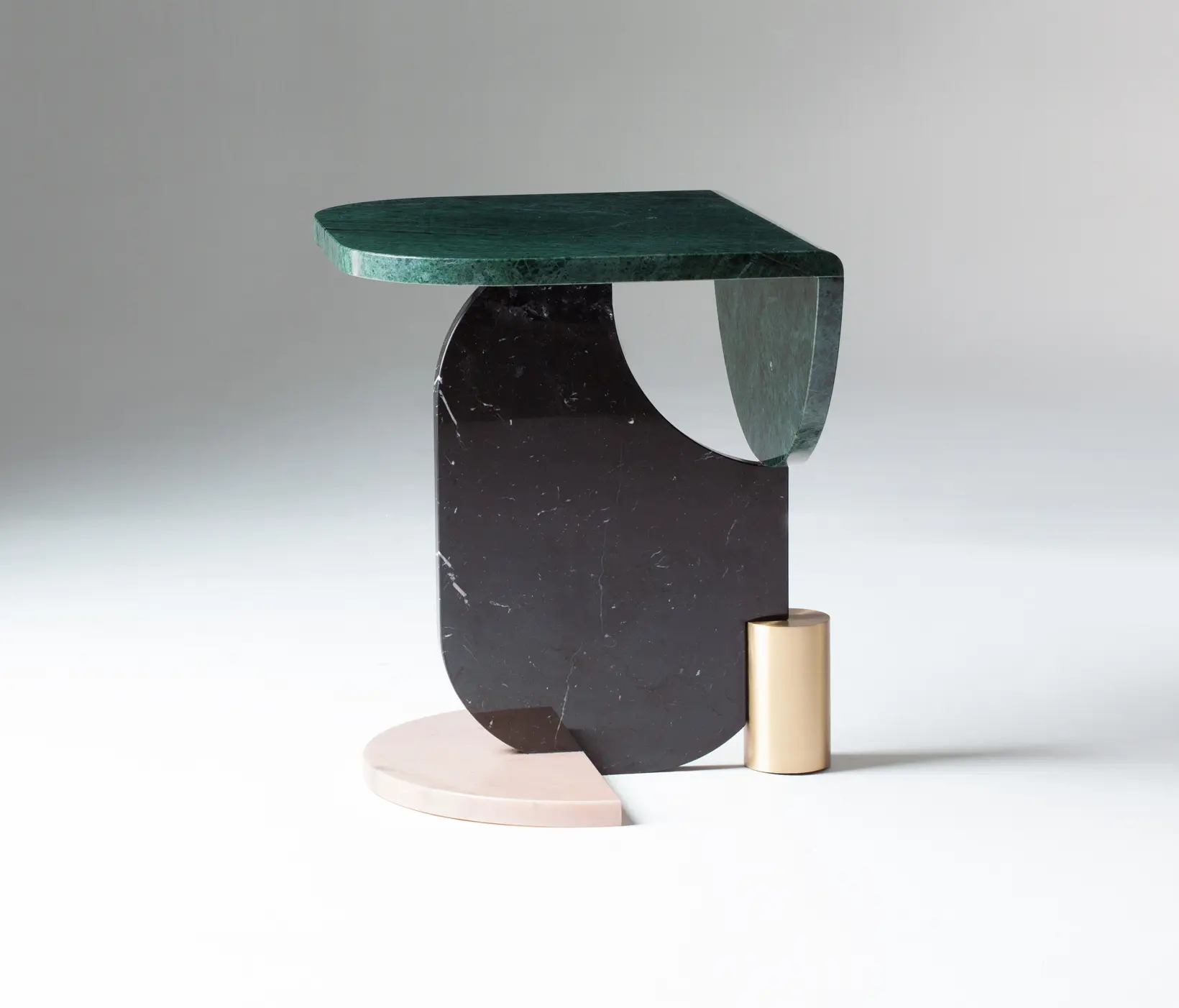 Dooq - Playing Games coffee table