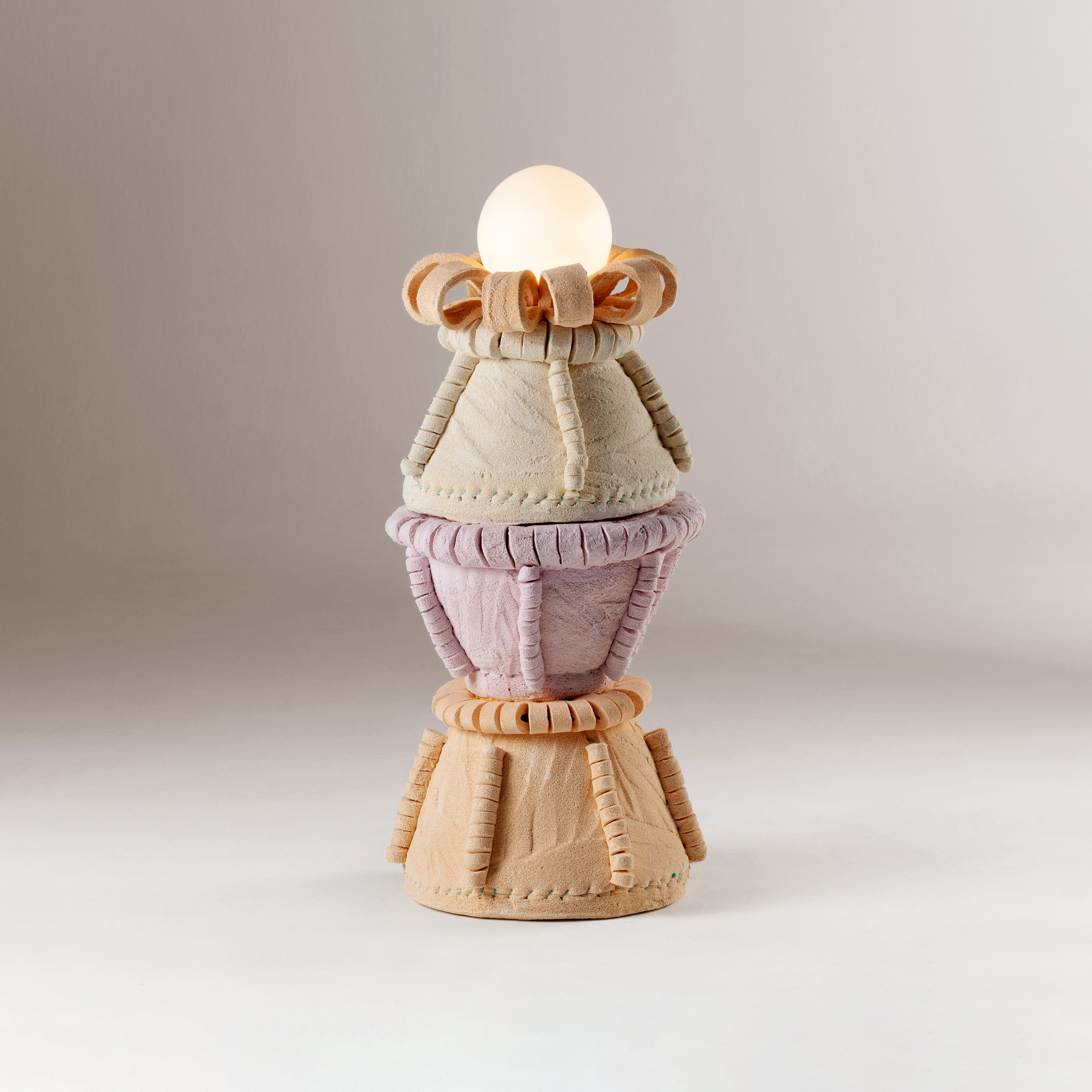 Display product Marjorelle Lotus from manufacturer Dooq