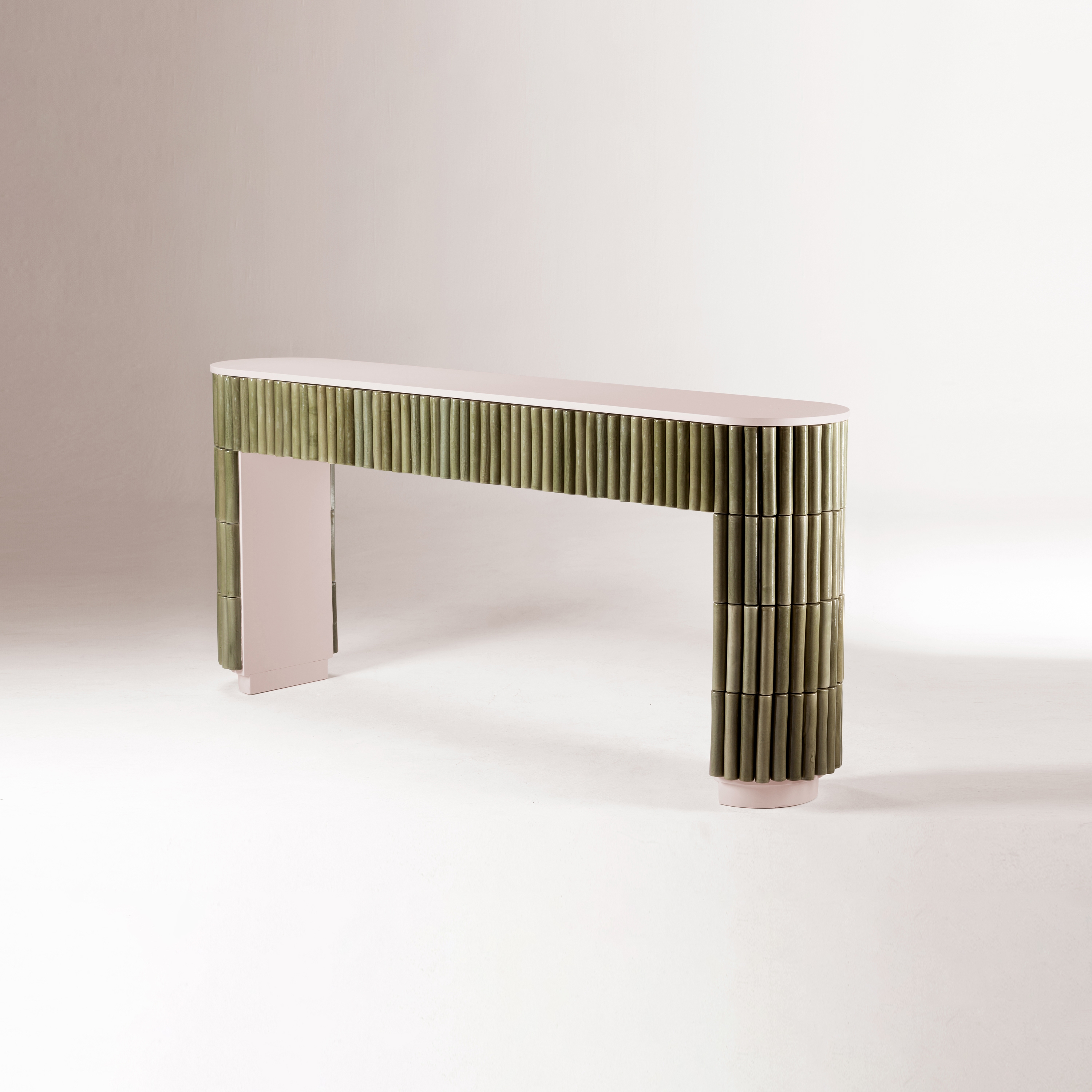 Display product Nouvelle Vague console from manufacturer Dooq