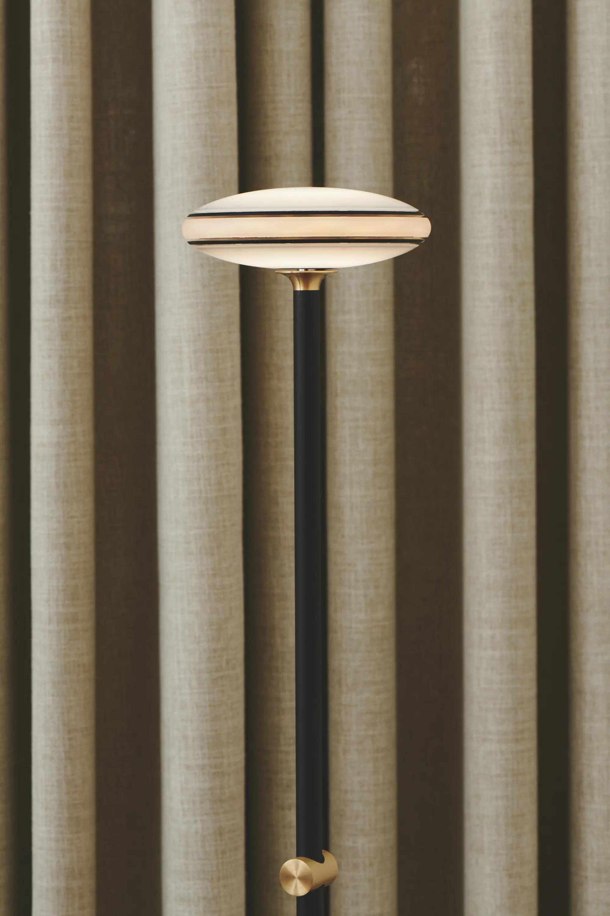 Shade - ØS1 Floor lamp