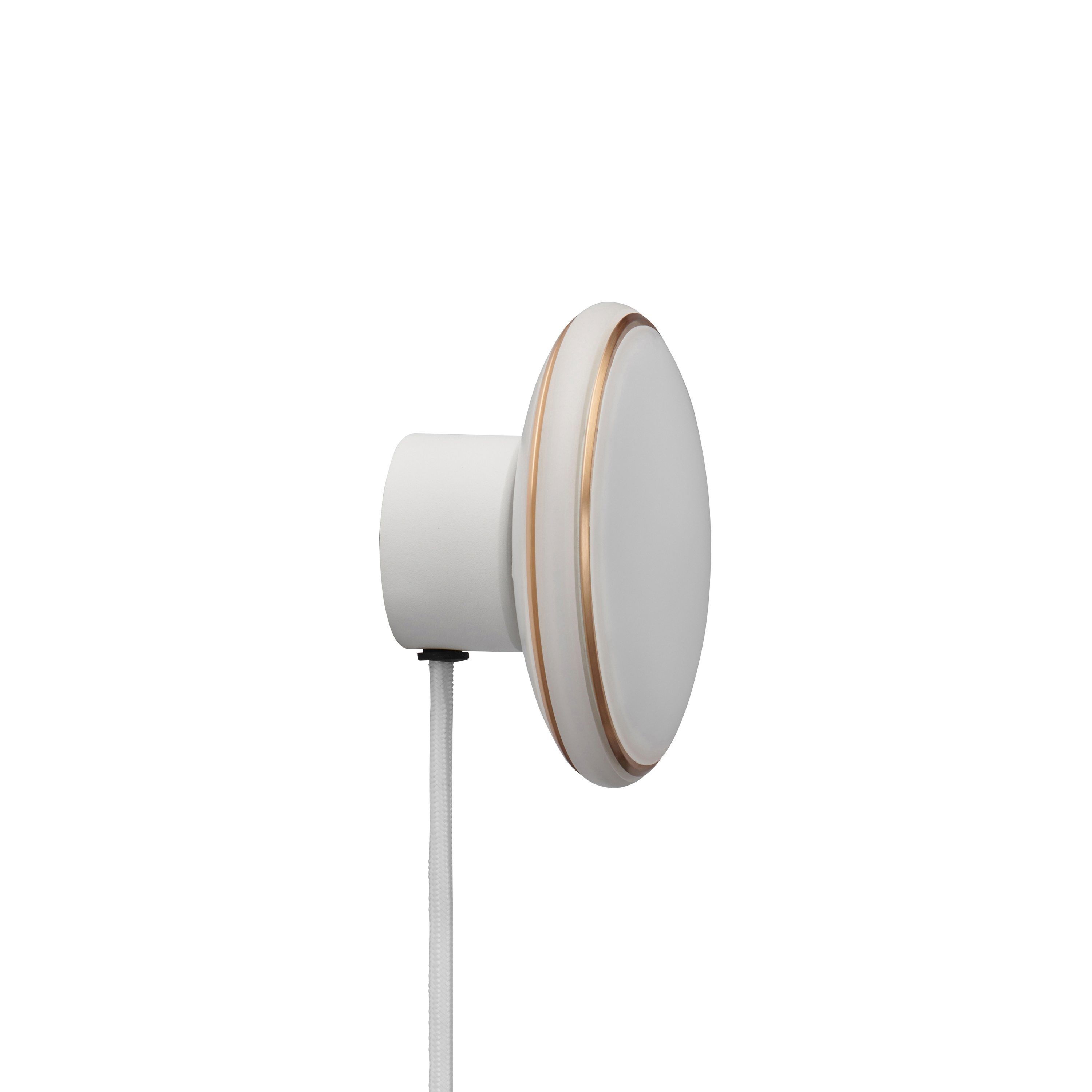 ØS1 Wall lamp