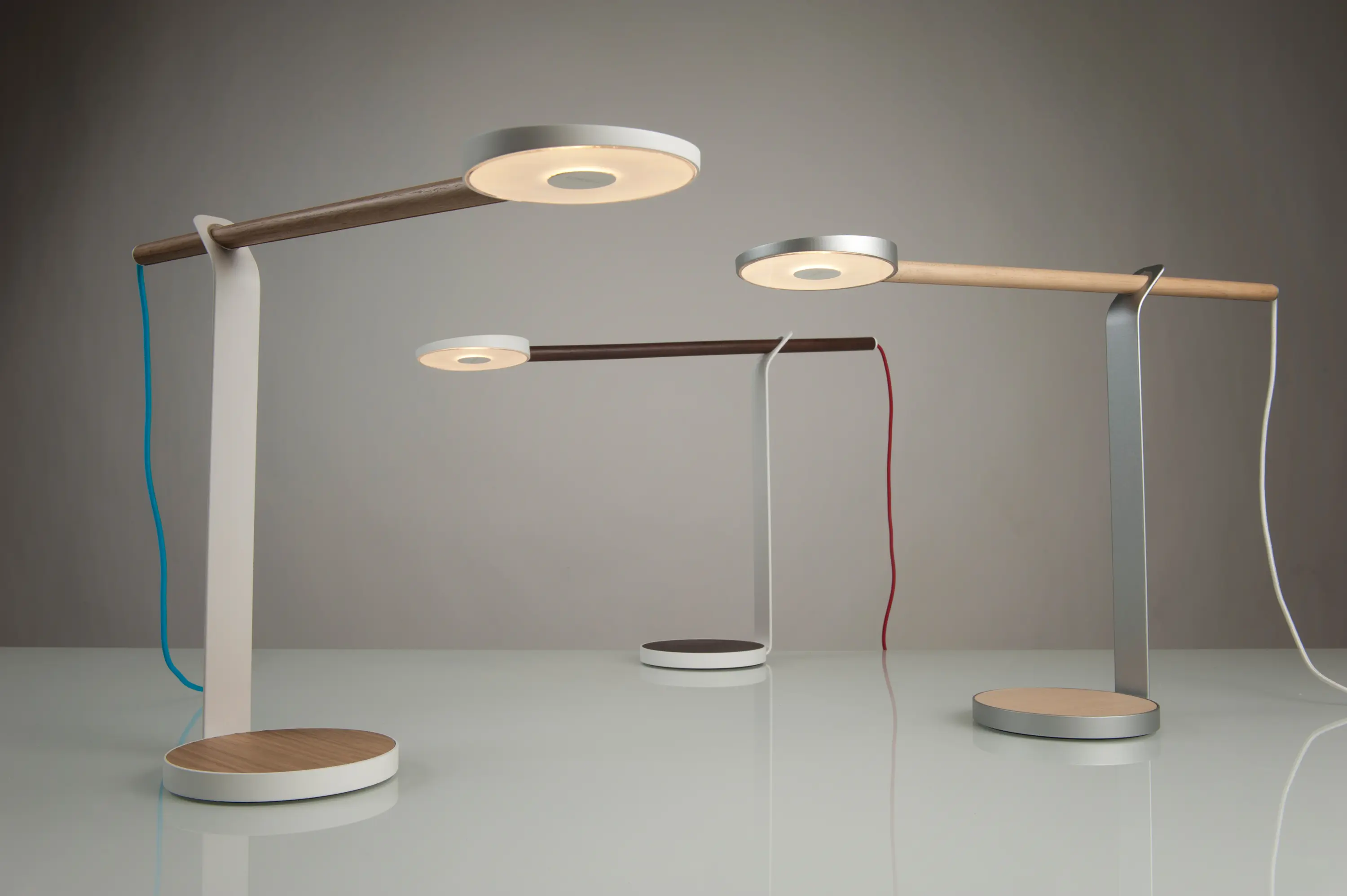 Koncept - Gravy LED Desk Lamp - Walnut & Matte White