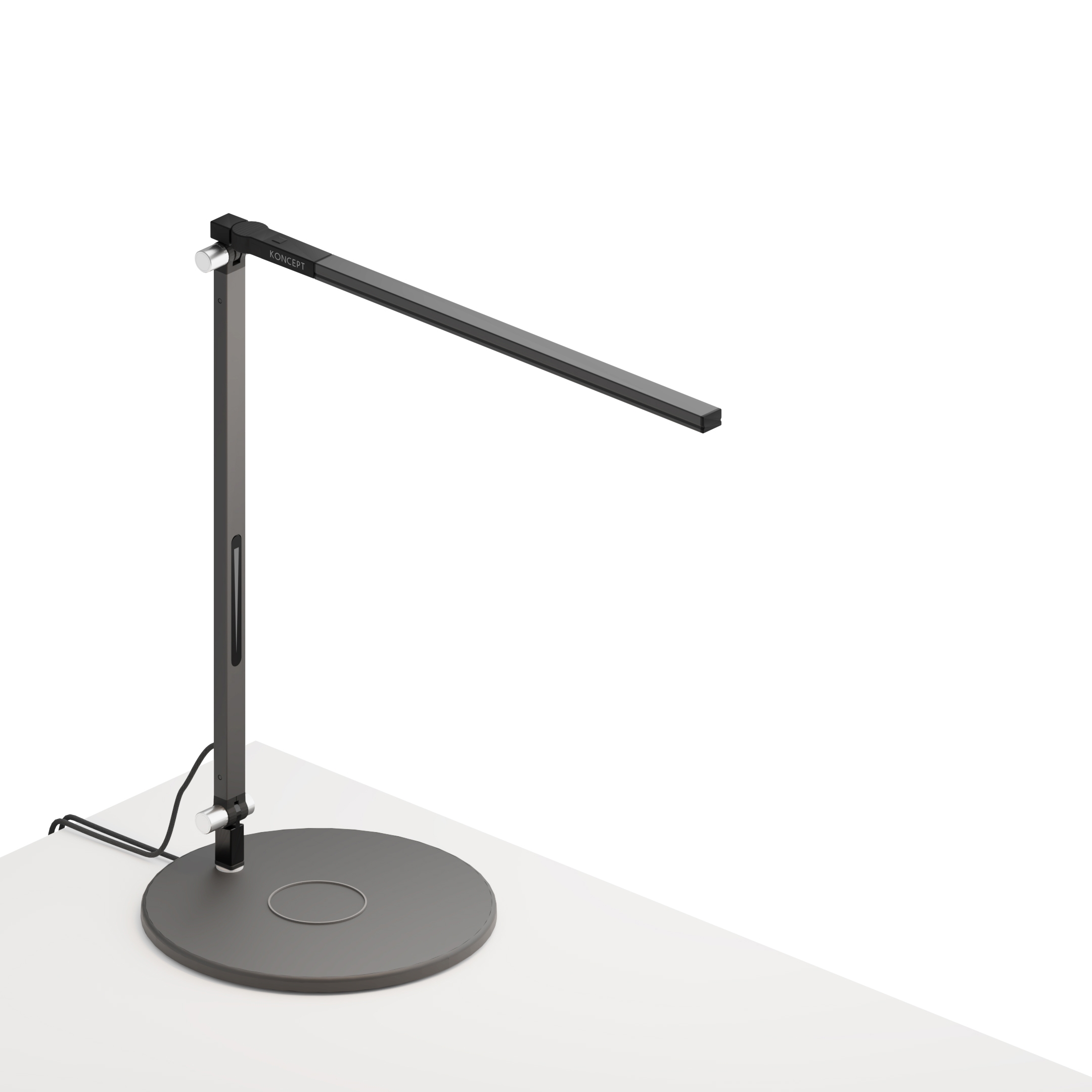 Mostra il prodotto Z-Bar Solo mini Desk Lamp with wireless charging Qi base, Metallic Black del produttore Koncept
