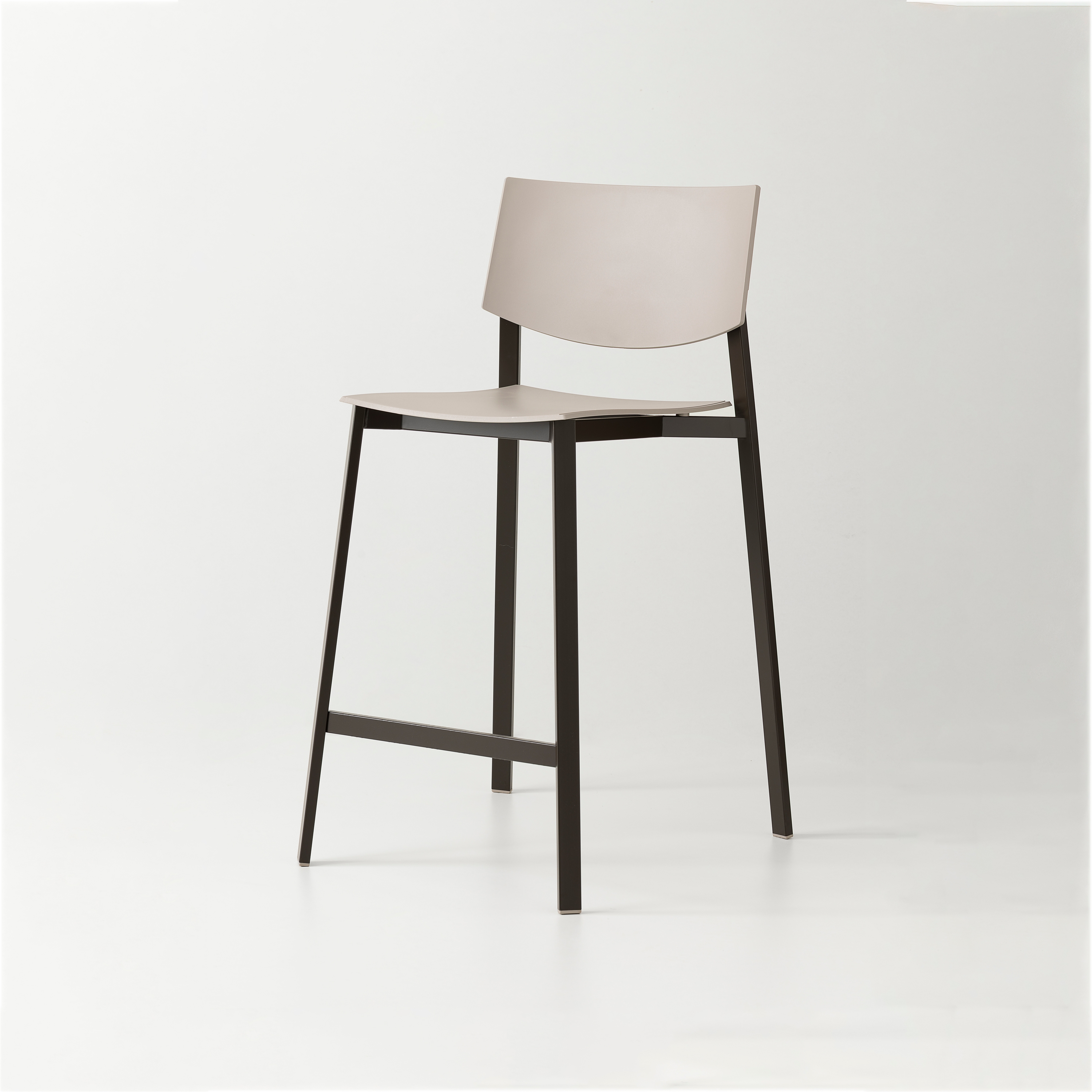 Afficher le produit Beba young stool du fabricant Pointhouse