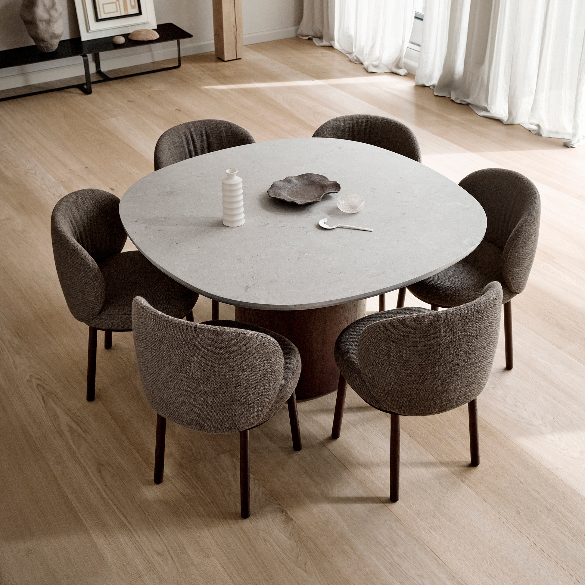 Vertoon produk Ovata dining table van vervaardiger Wendelbo