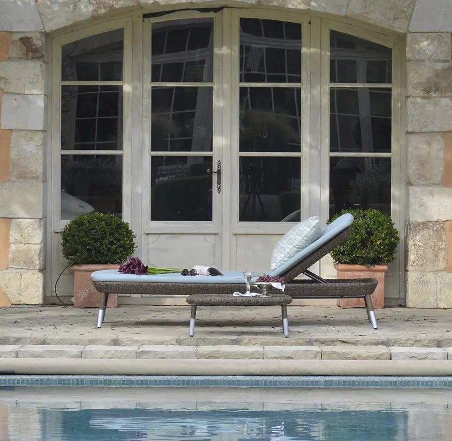 JANUS et Cie - STRADA SOFA 2 SEAT
