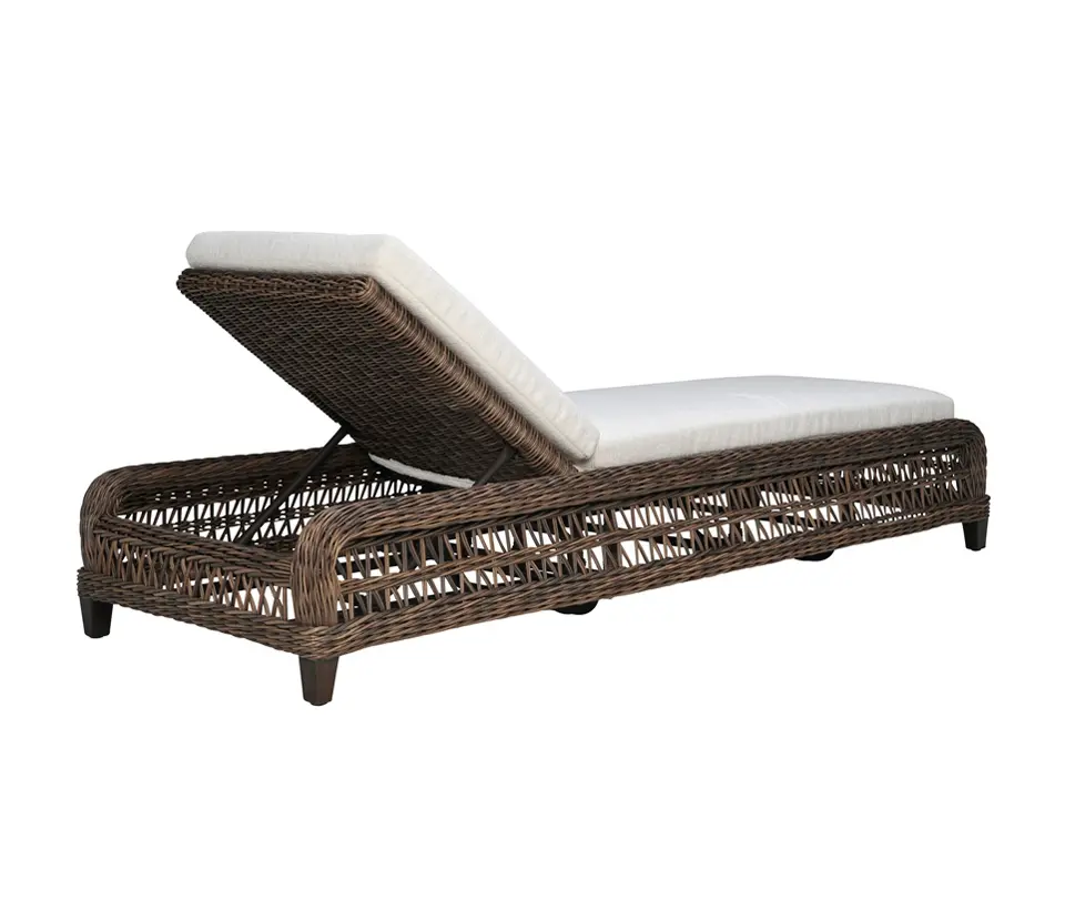 JANUS et Cie - ARBOR CHAISE LOUNGE