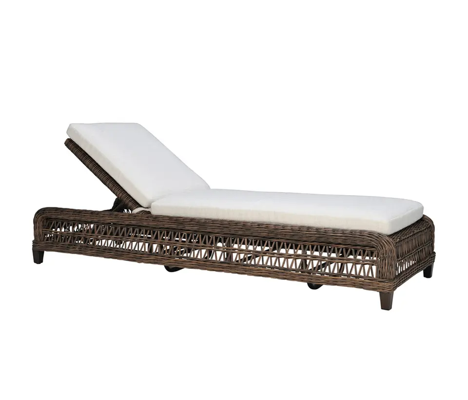 JANUS et Cie - ARBOR CHAISE LOUNGE