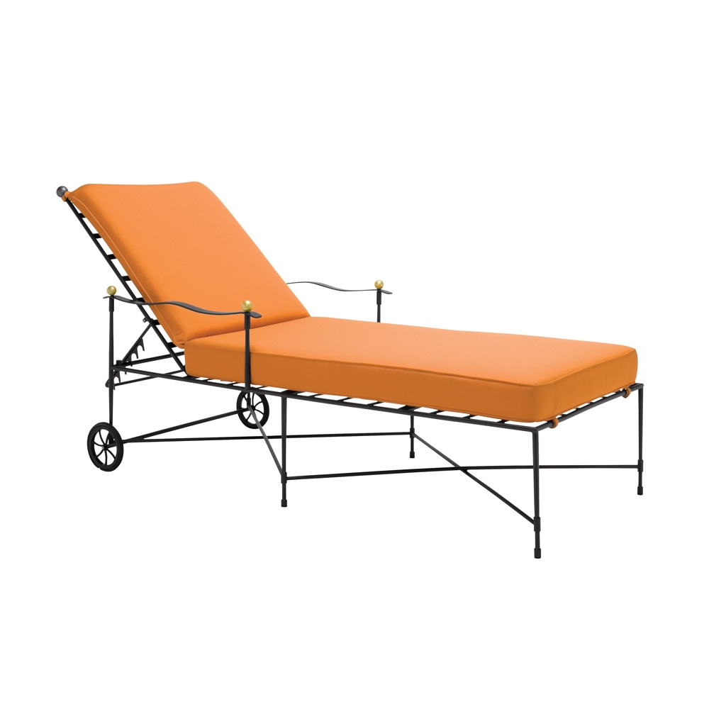 AMALFI CHAISE LOUNGE WITH ARMS