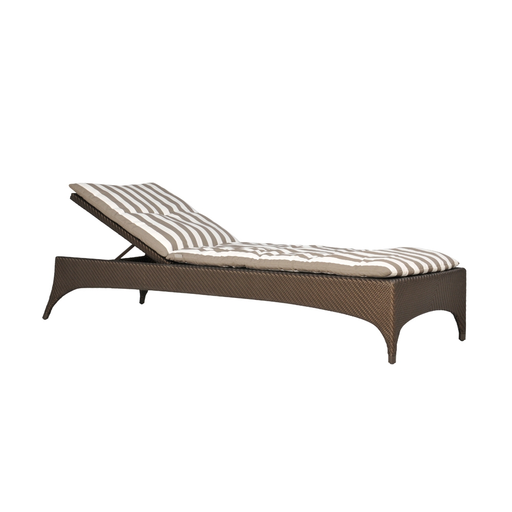 AMARI CHAISE LOUNGE
