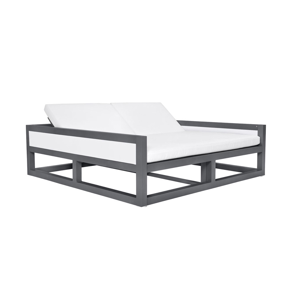 DUO ENCLOSED DAYBED SQUARE