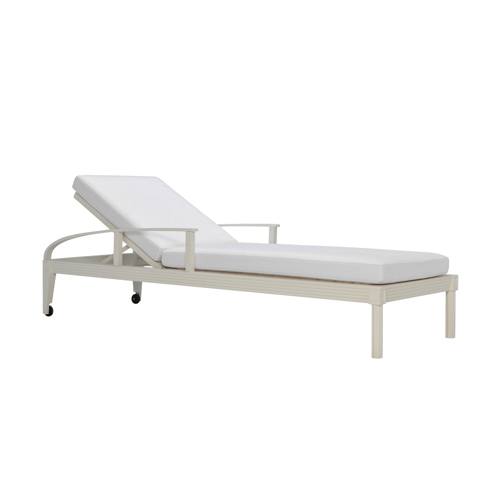 QUADRATL CHAISE LOUNGE WITH ARMS
