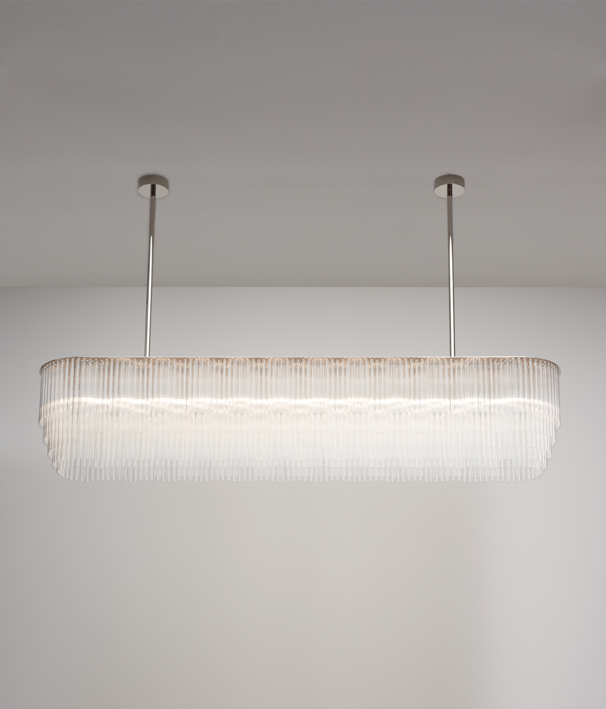 Afficher le produit Linear Chandelier polished nickel du fabricant Tom Kirk Lighting