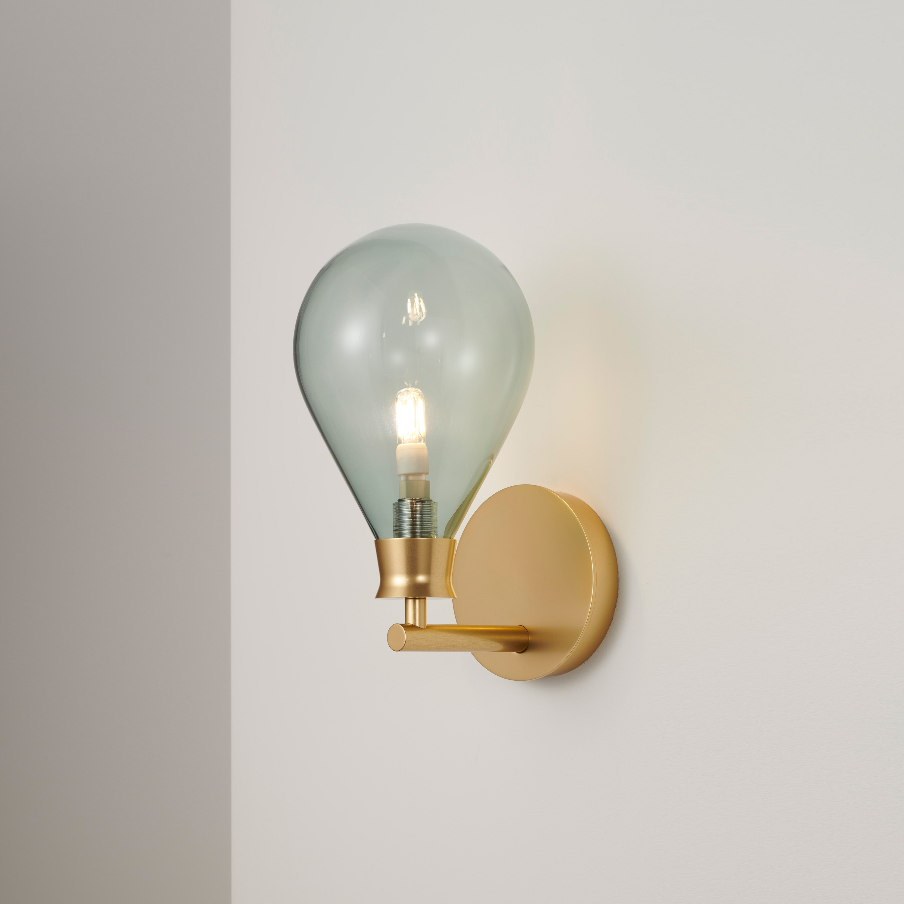 Cintola Wall Light satin gold