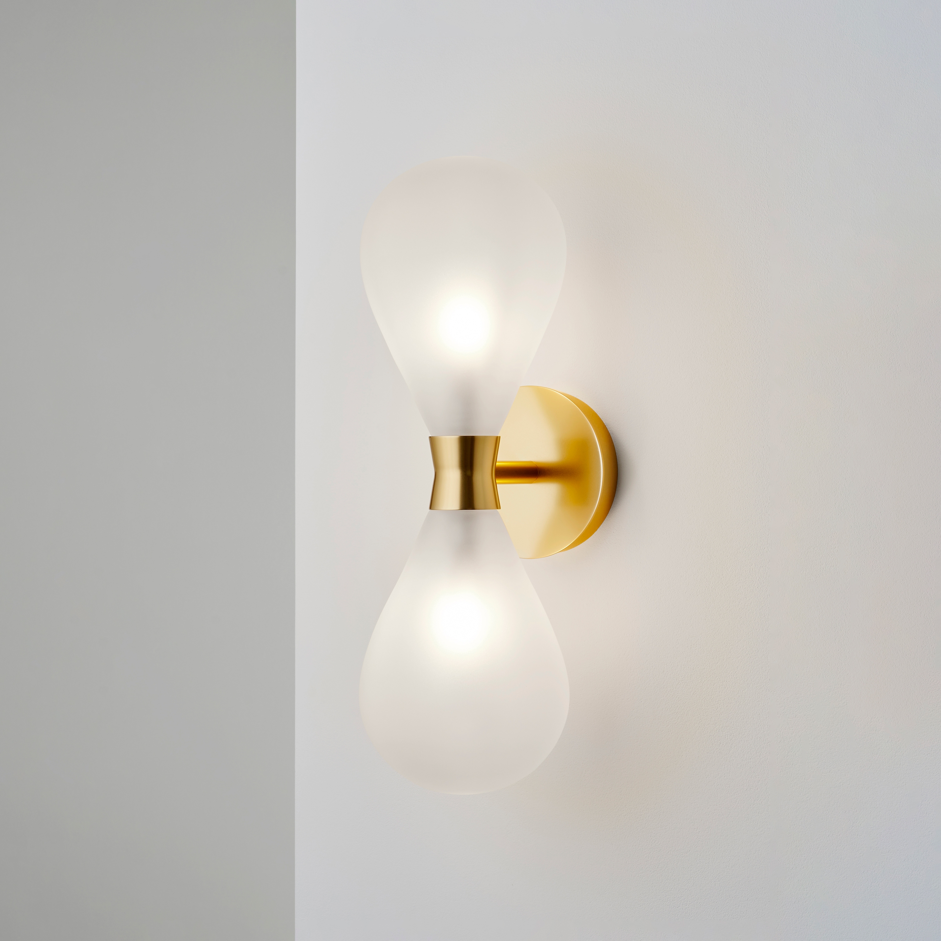 Display product Cintola Wall Twin Light satin gold from manufacturer Tom Kirk Lighting