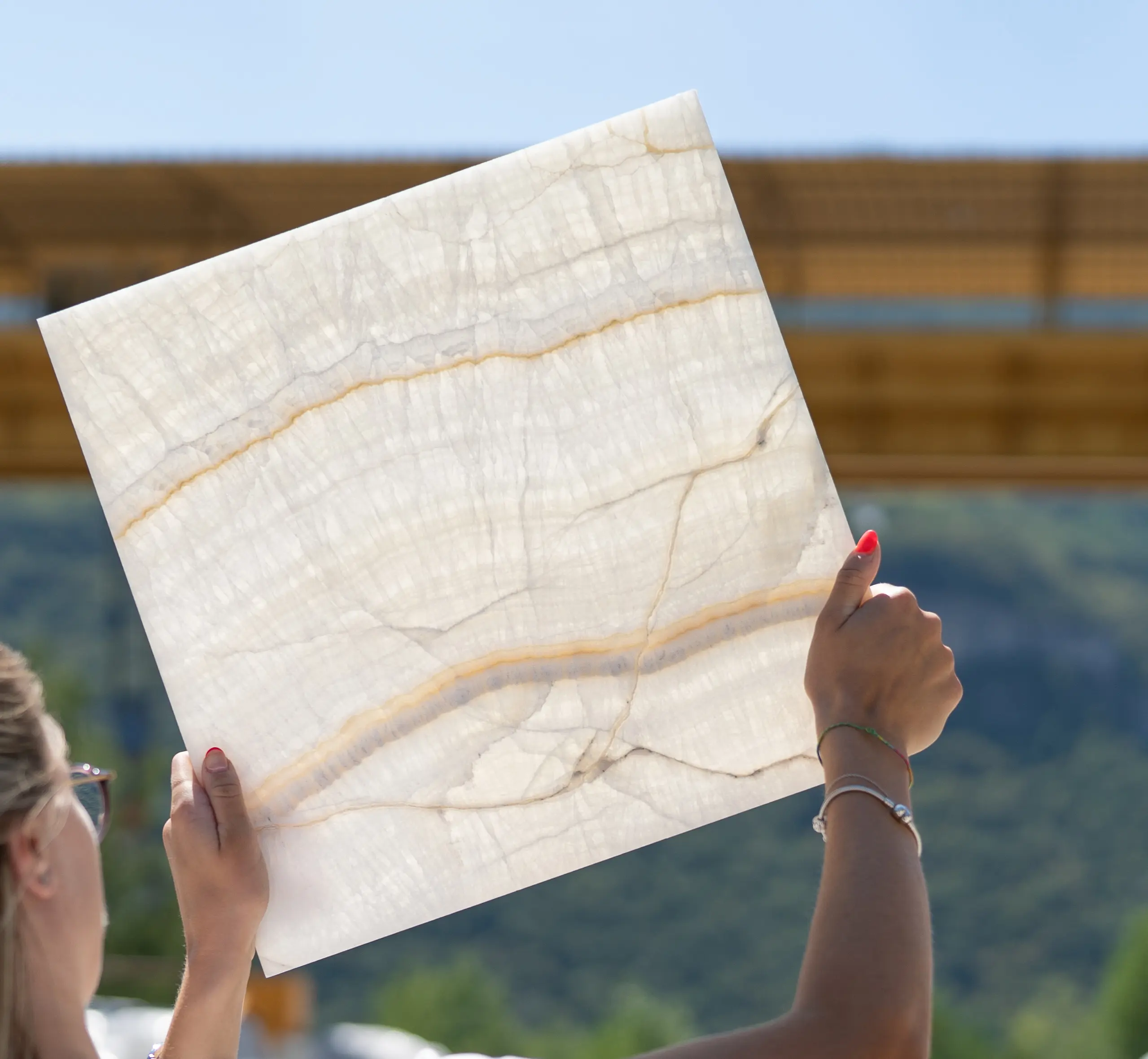 MARBLE BACKLIGHTING | FOGLIO - Natural stone panels from Mondo Marmo ...