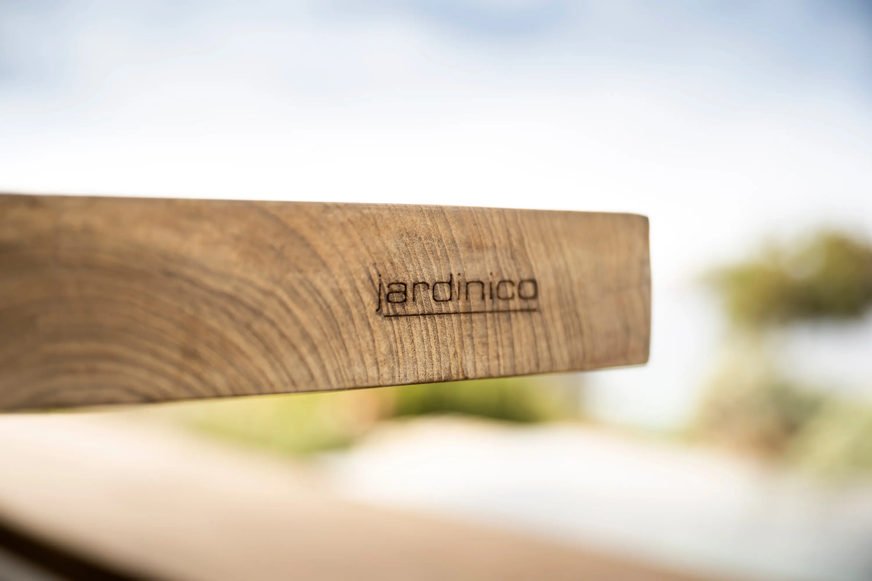 Jardinico - Dining Table