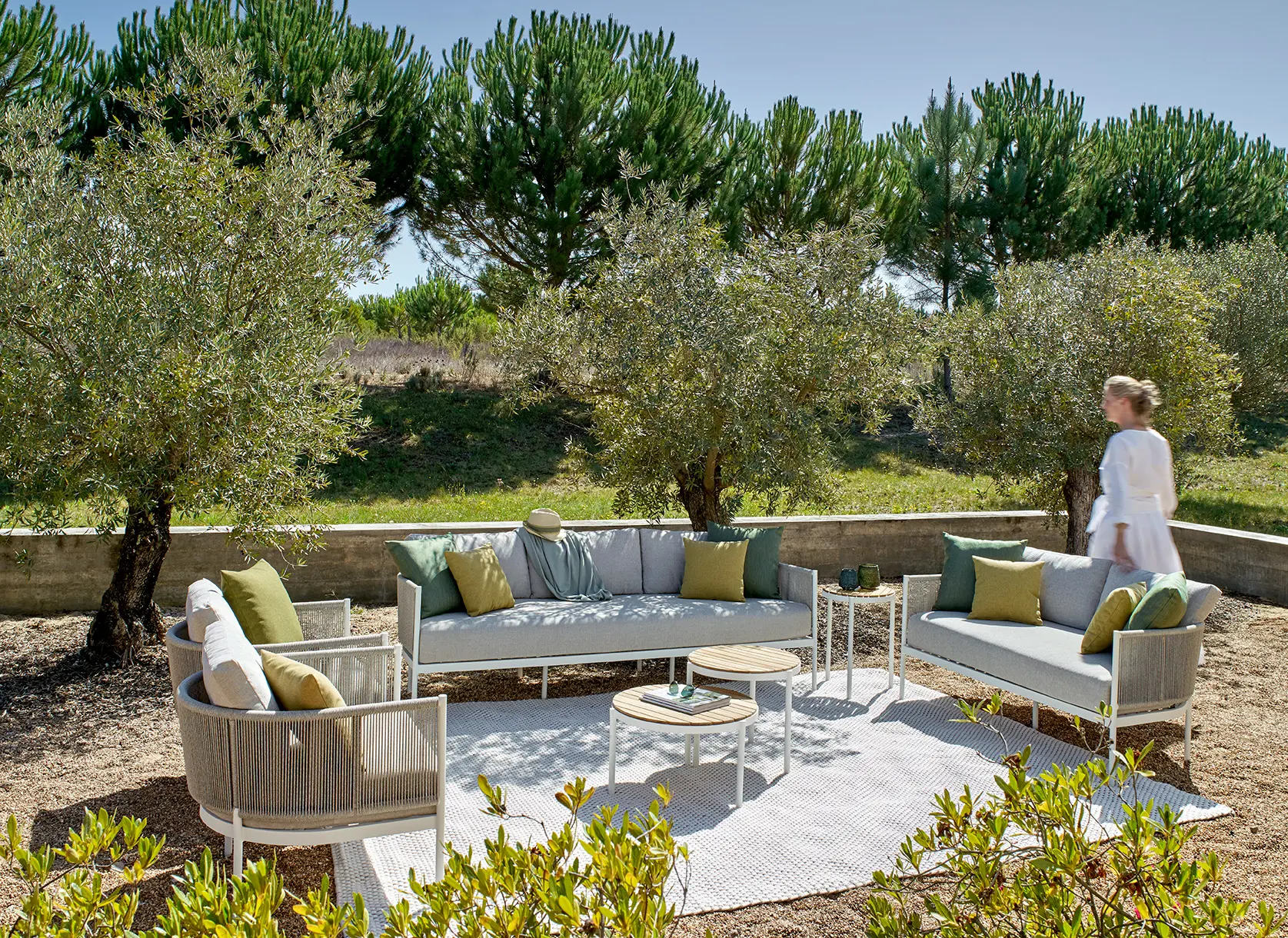 Jardinico - Nesting coffee table