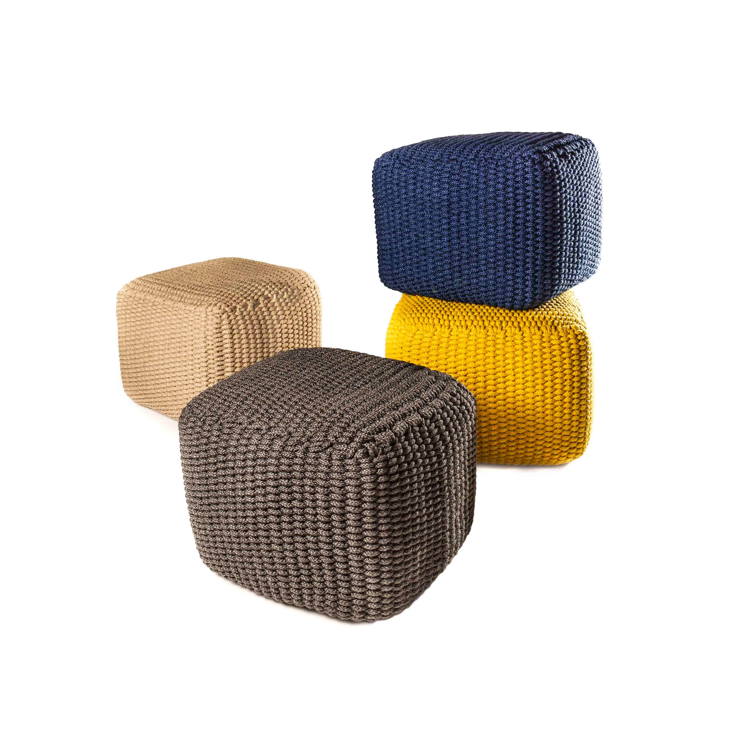 Mostra il prodotto Pouf del produttore Jardinico