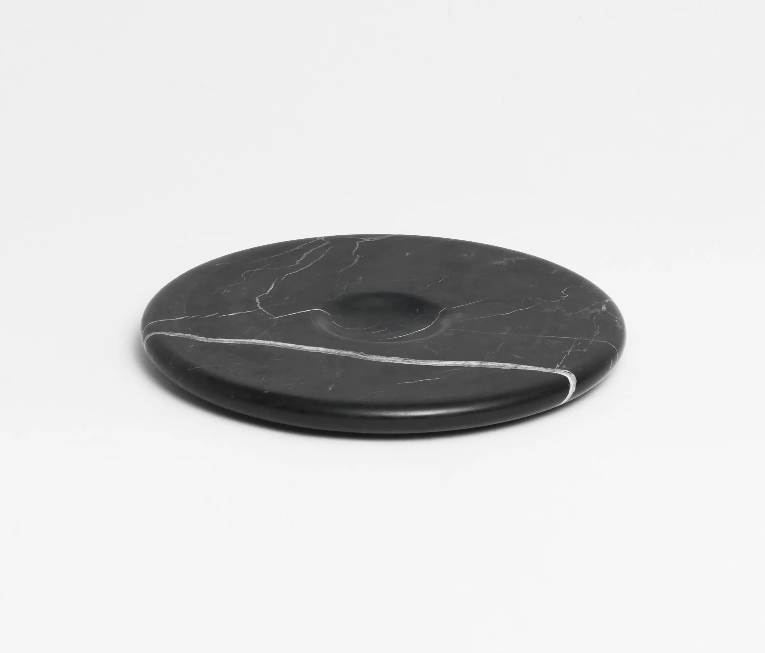 tre product - Moon Plate Black