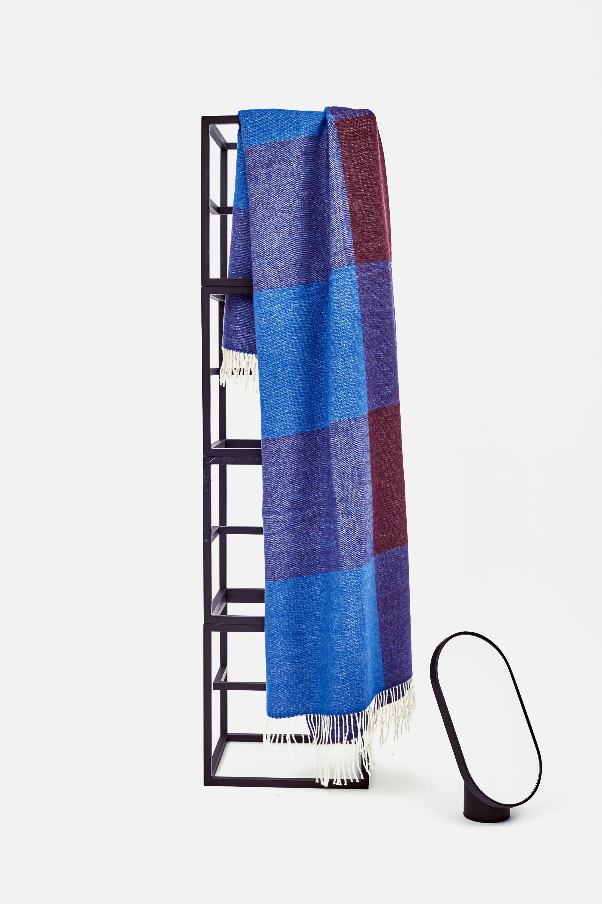 tre product - Blend Throw Blue/White