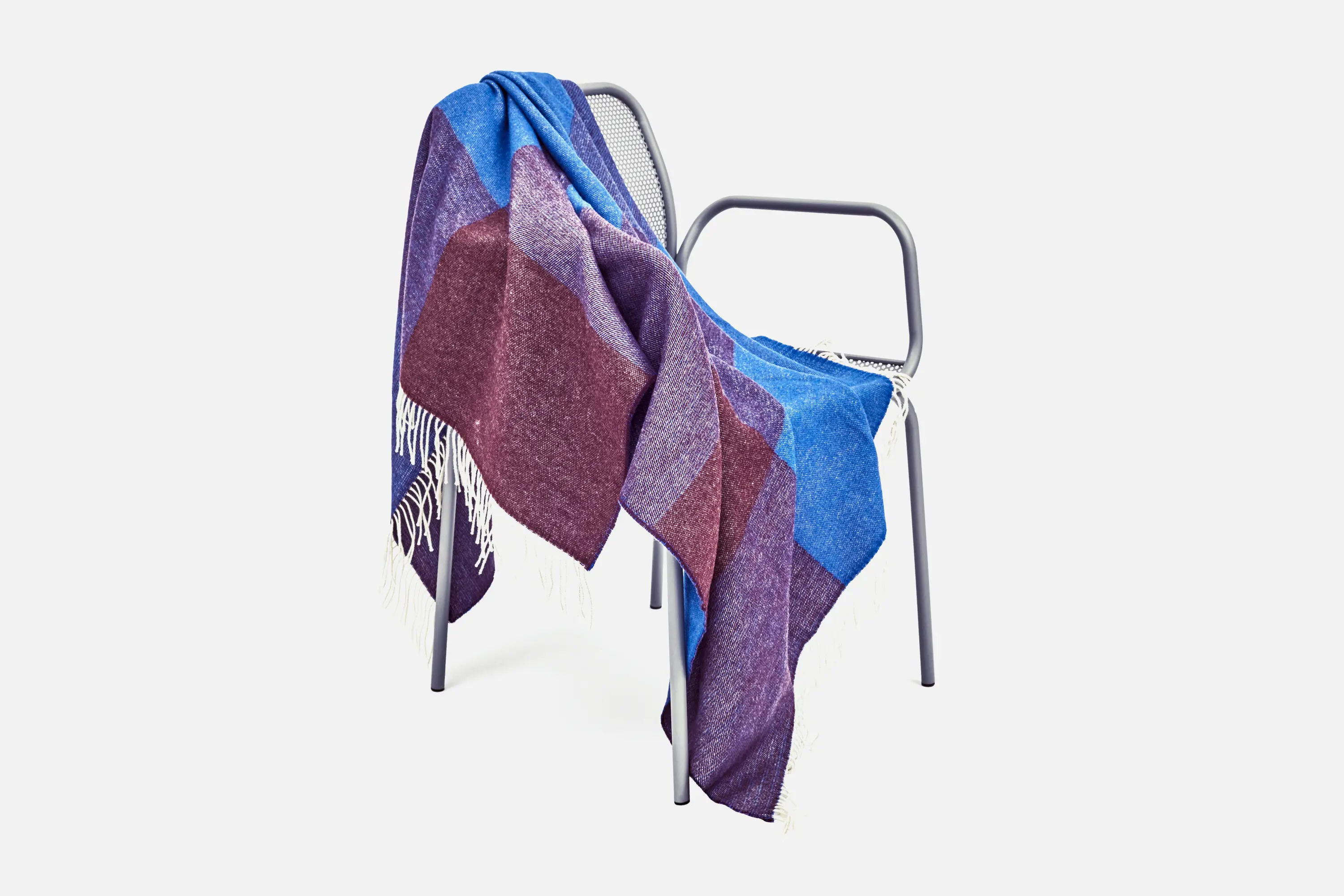 tre product - Blend Throw Blue/White