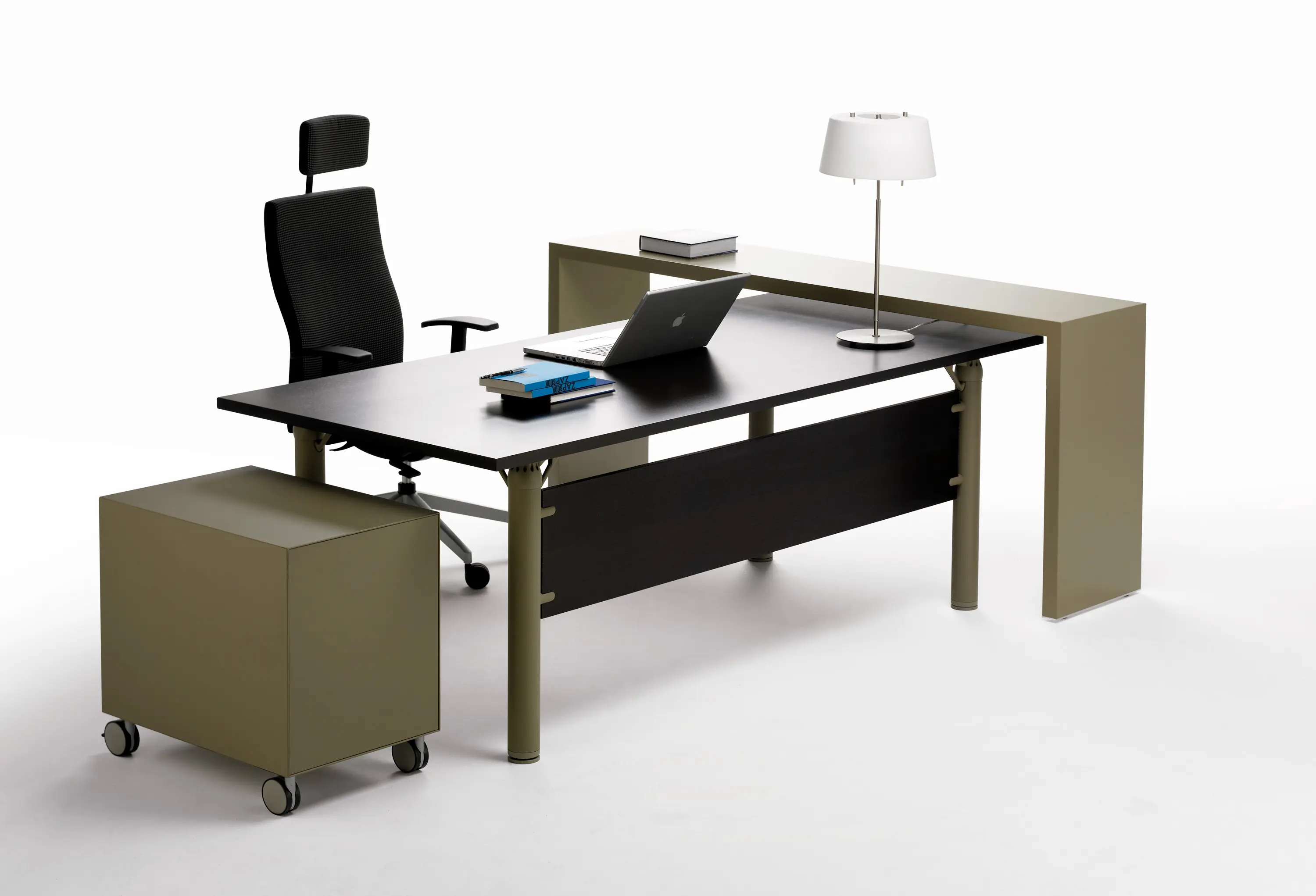 Guialmi - Layer Operative Desking System