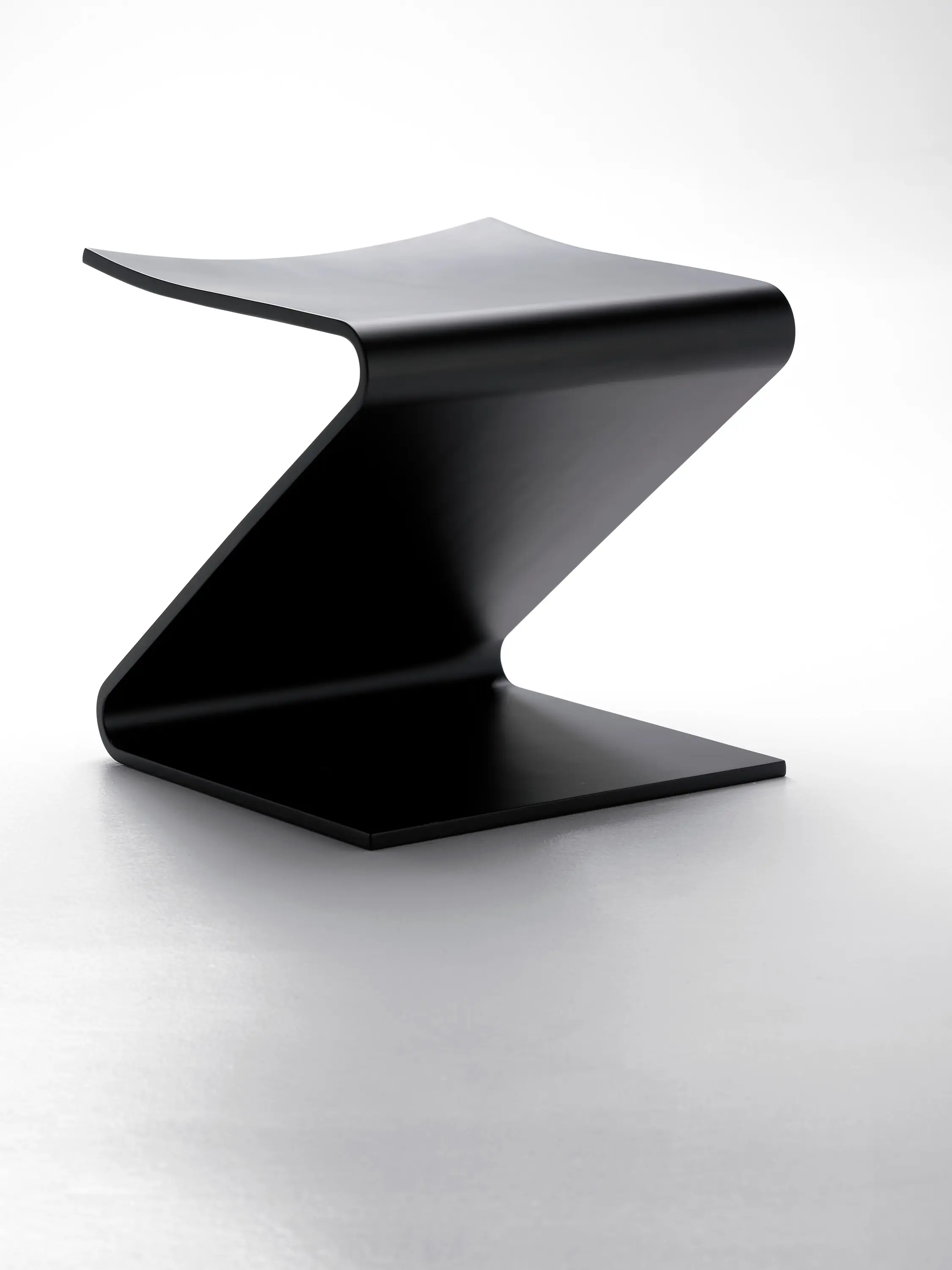 Guialmi - Basilissa Contract Chair