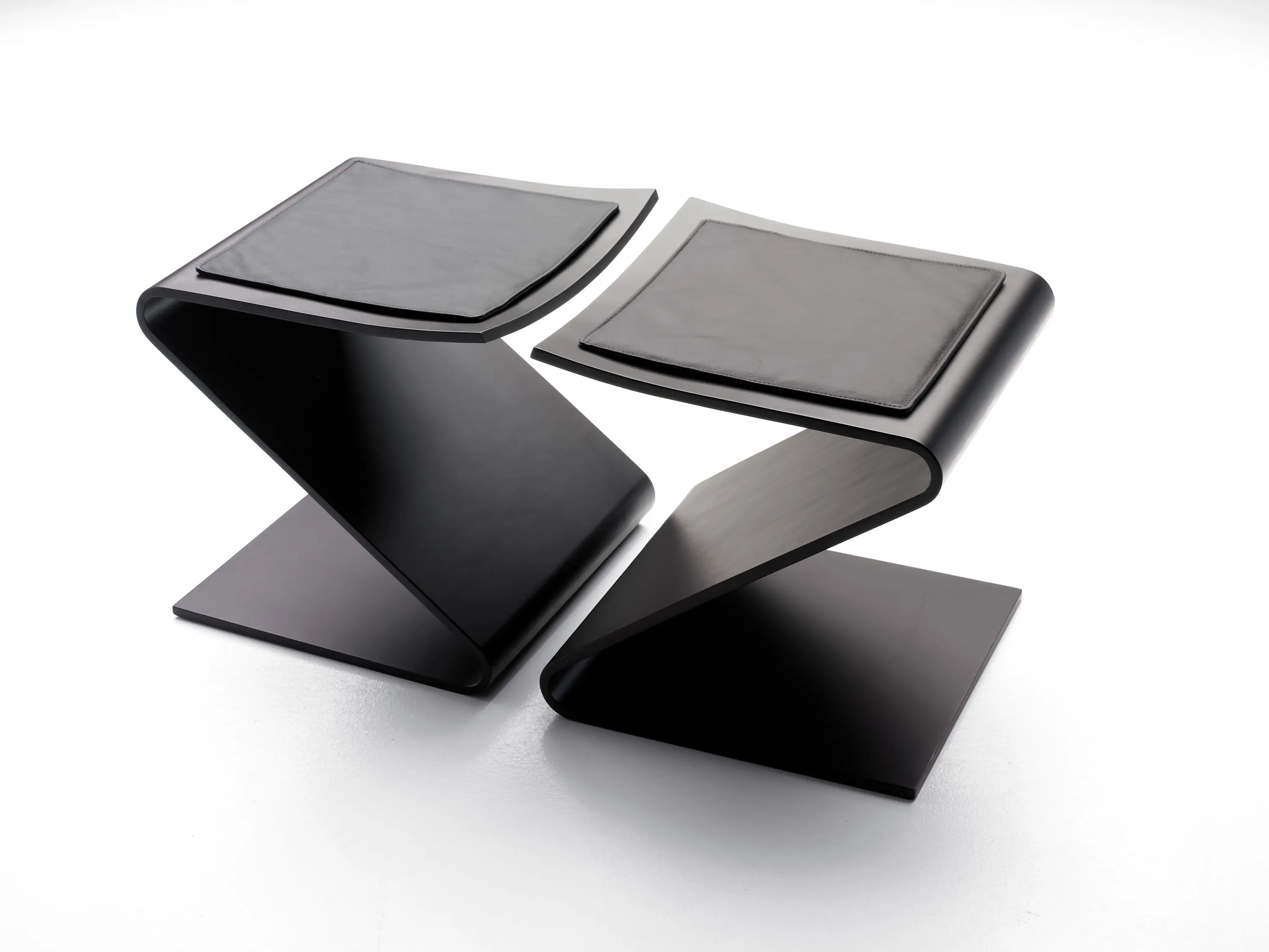 Guialmi - Basilissa Contract Chair