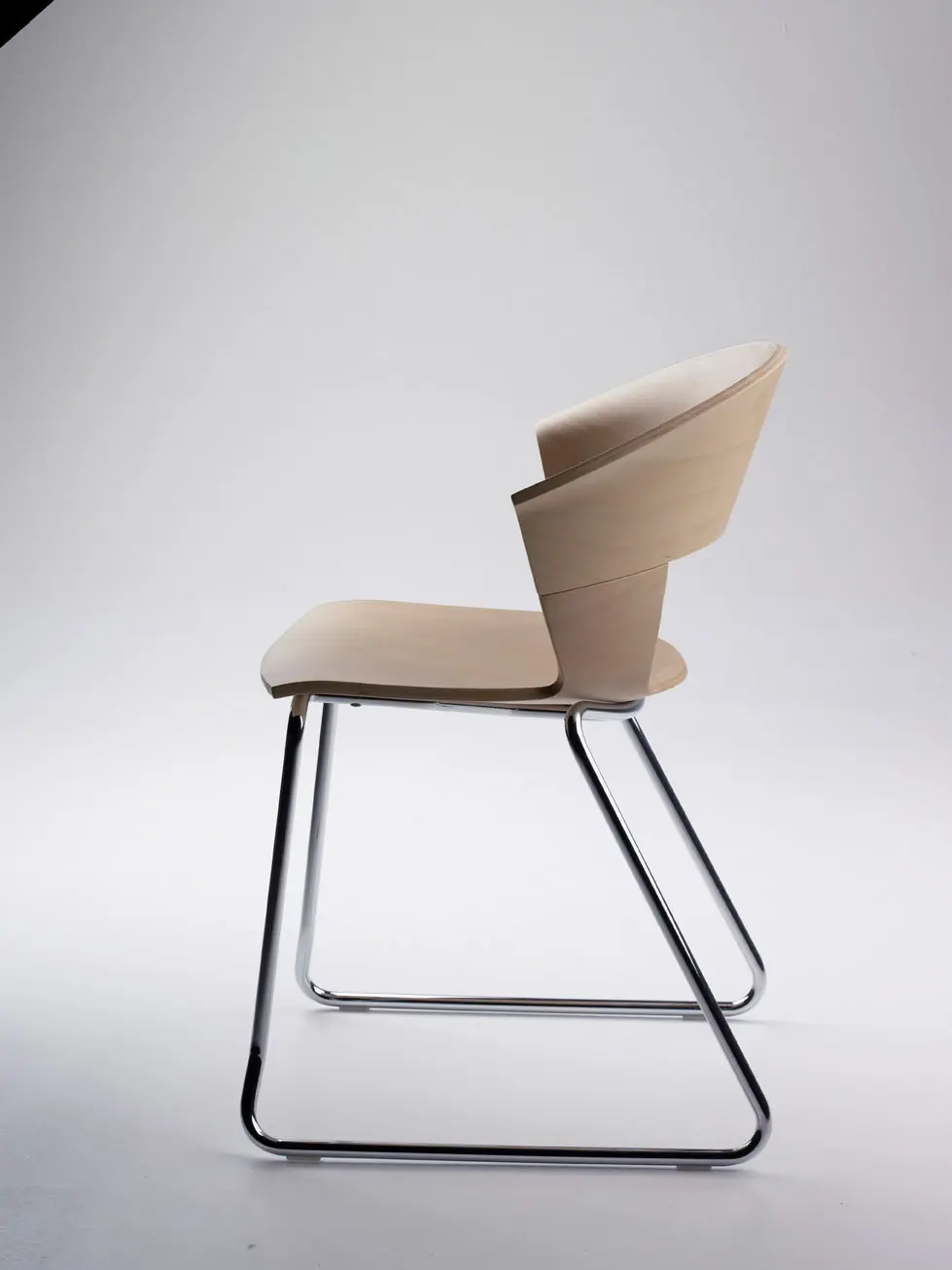 Guialmi - Basilissa Contract Chair