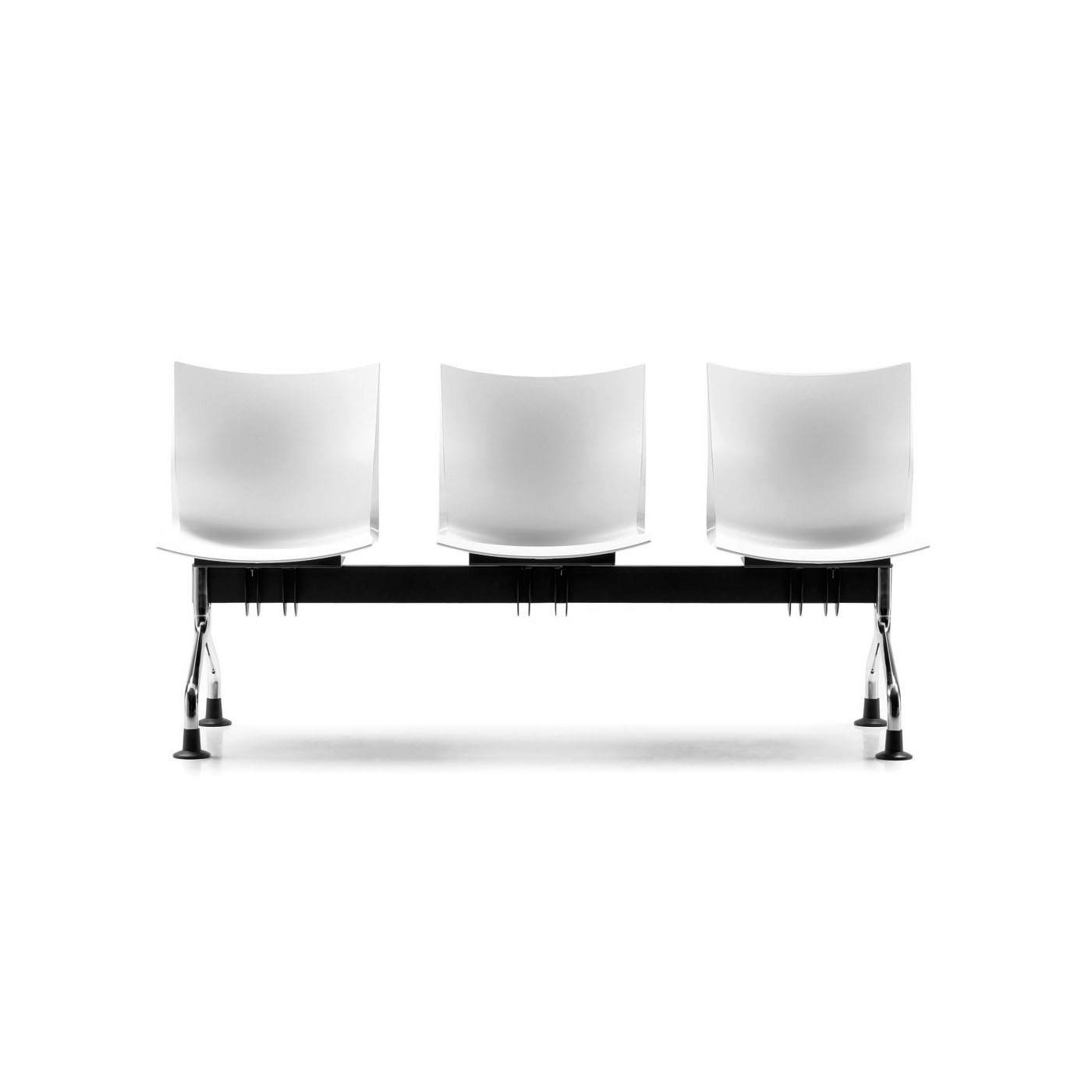 Display product Nina Contract Chair from manufacturer Guialmi