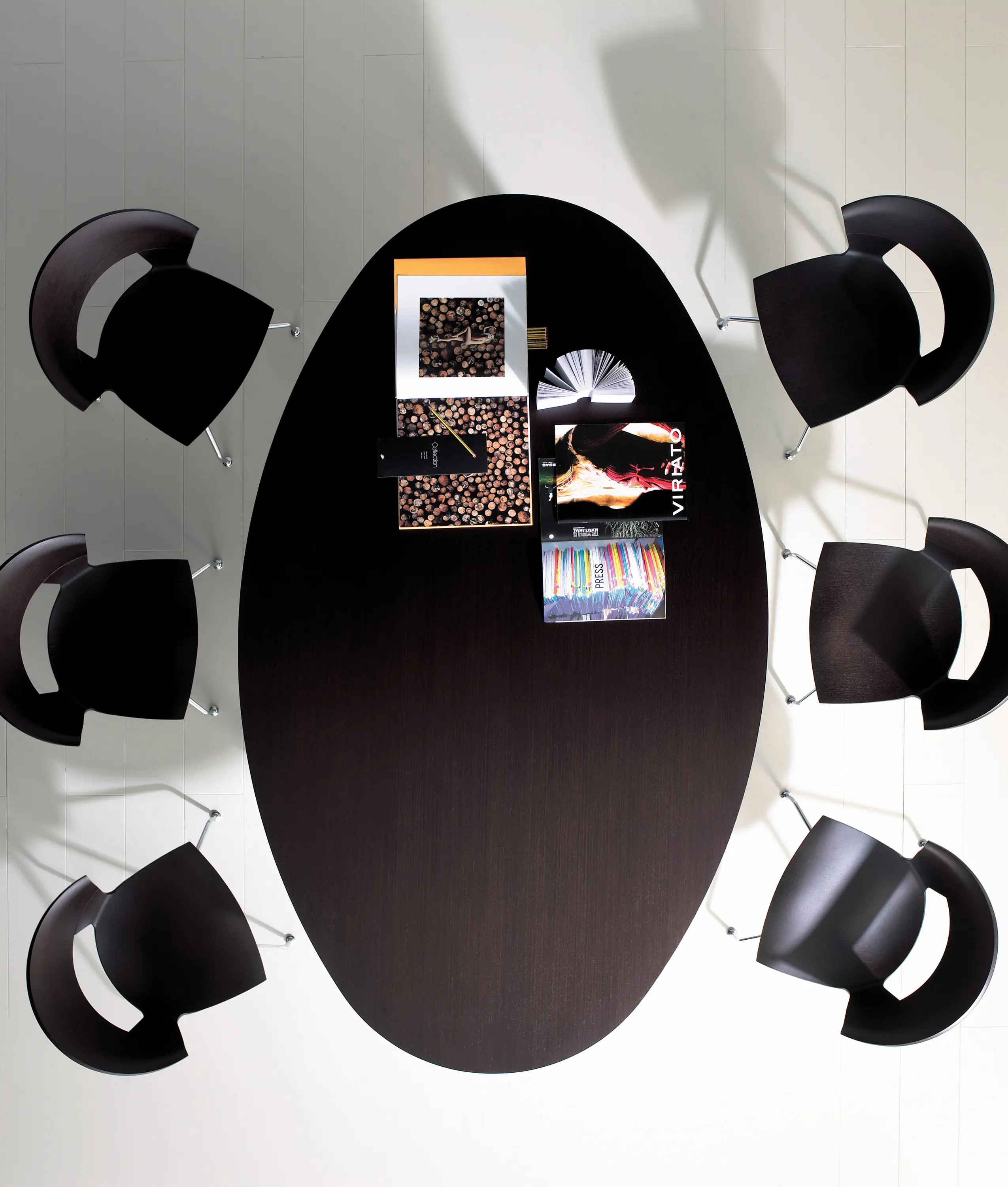 Guialmi - Layer Operative Desking System