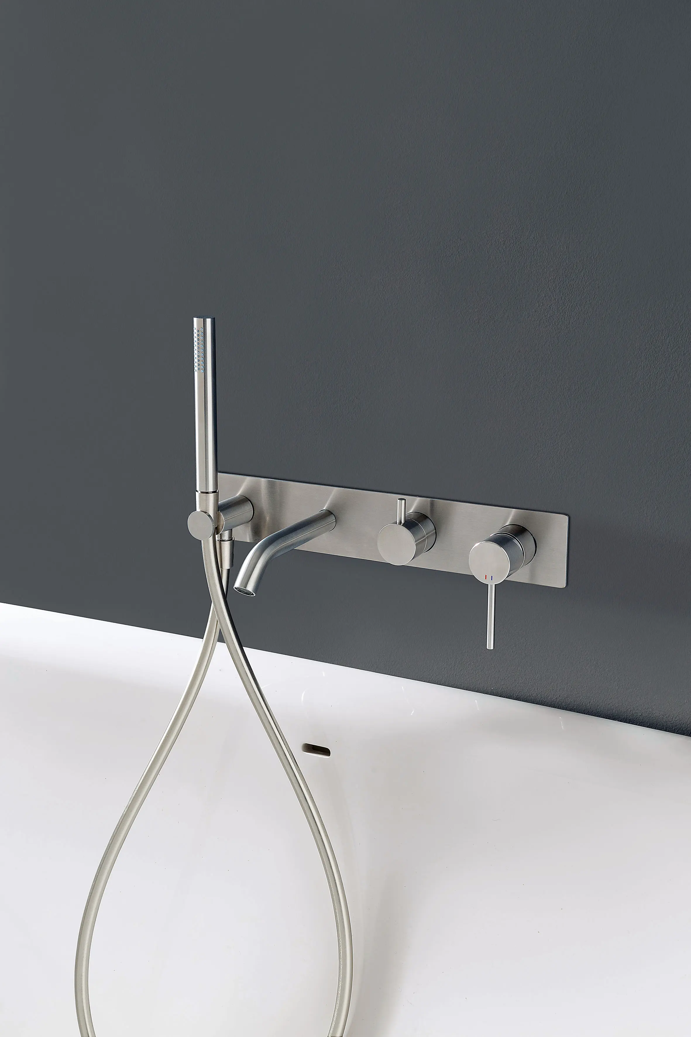 CONTI+ - Fasson 40 mm single-lever basin mixer flush-mounted 220, round