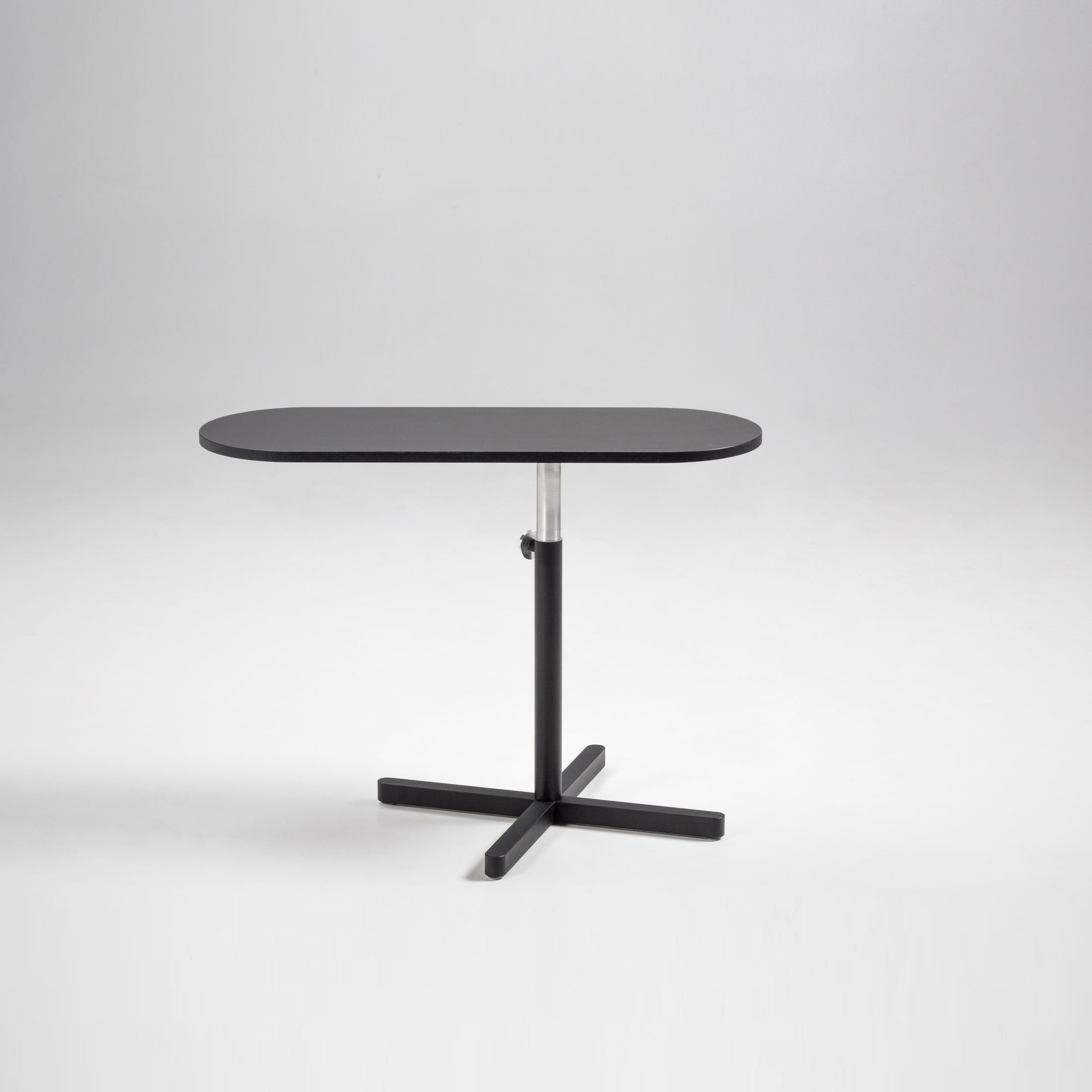 Display product S-Table from manufacturer Standard