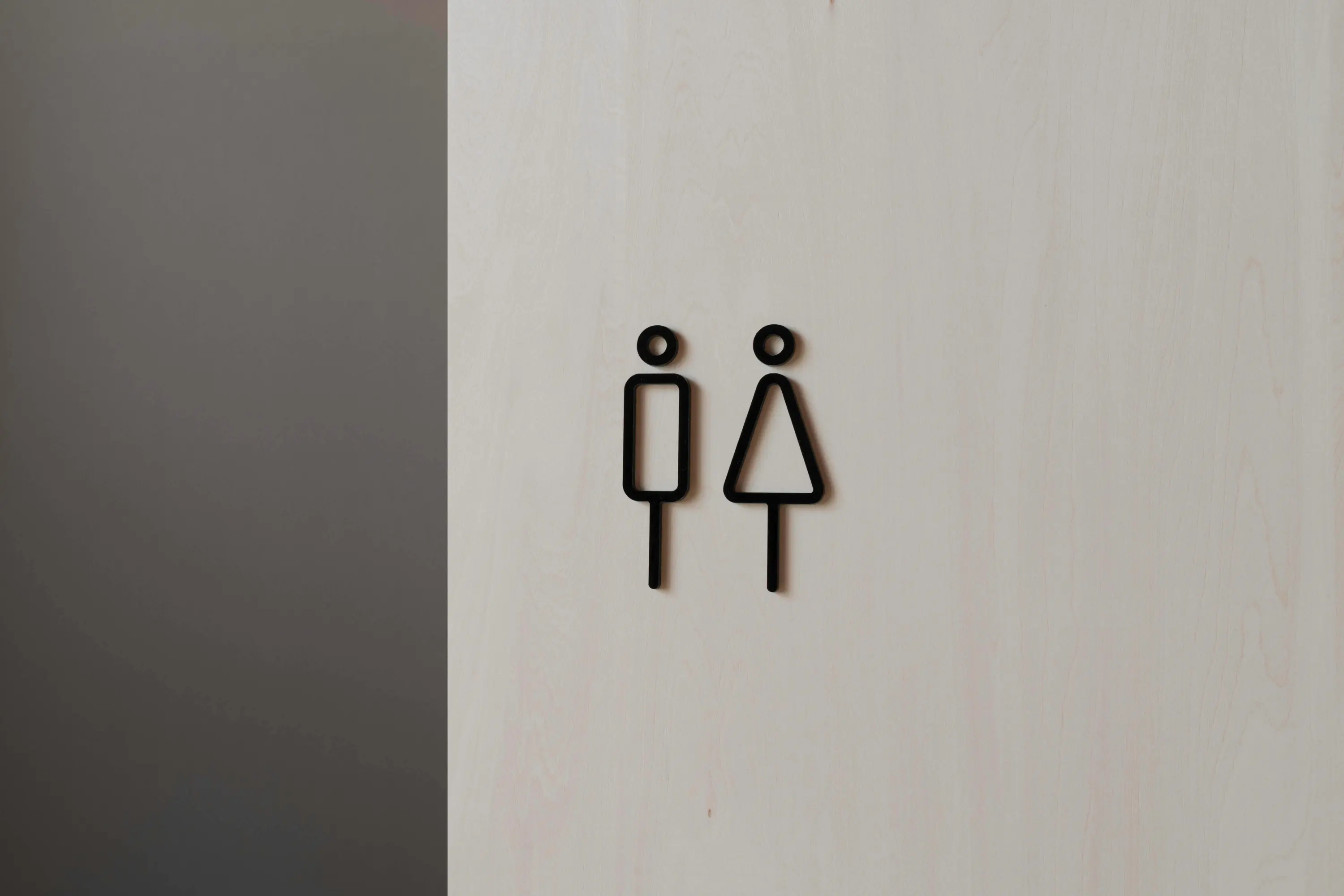 Moheim - Restroom Sign | 4pcs | white