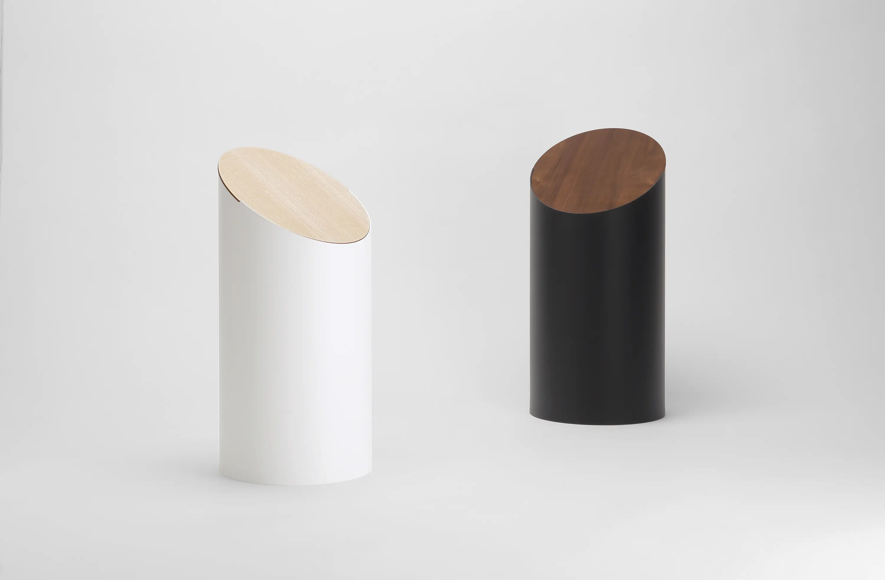 Moheim - Swing Bin | M