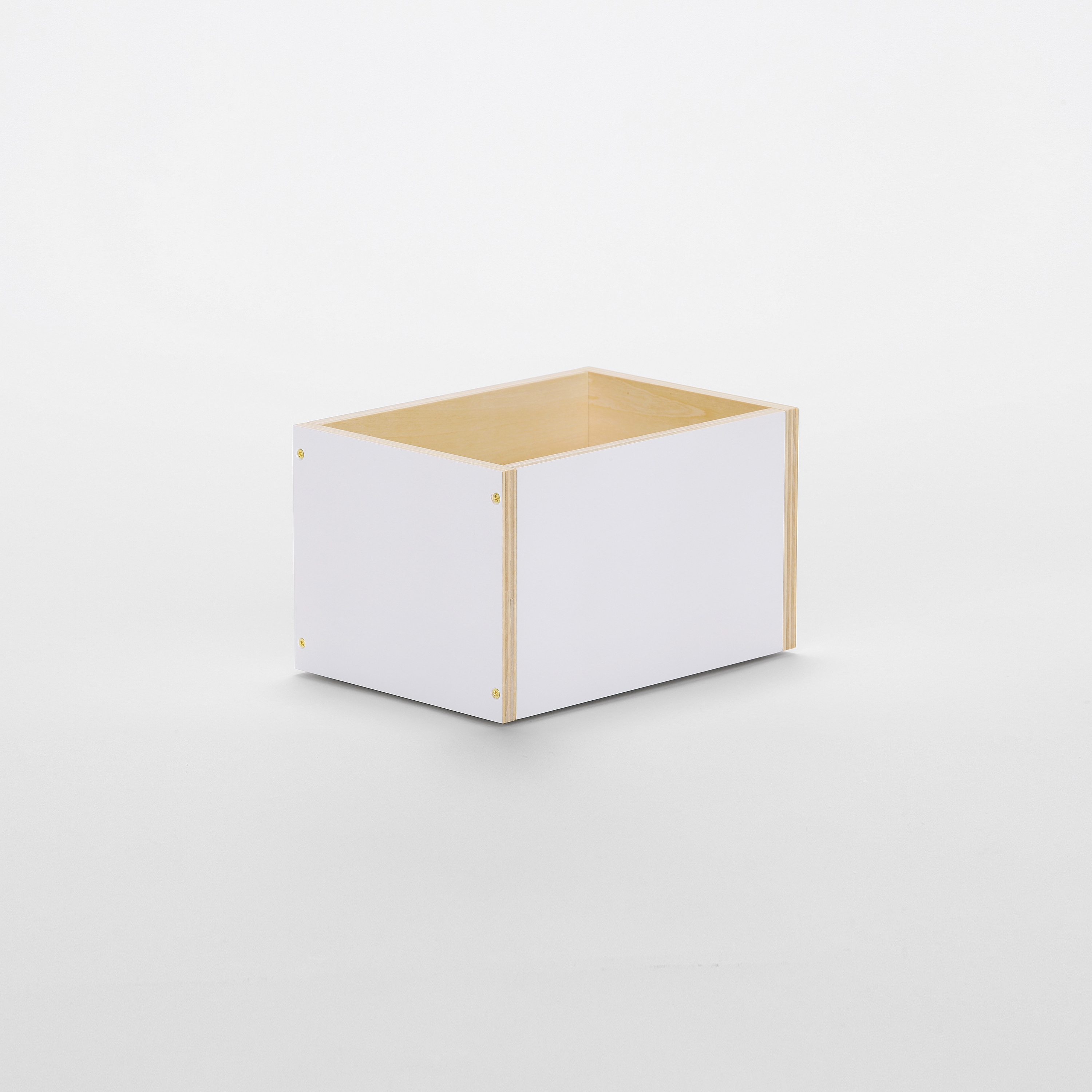 Linden Box Half | M
