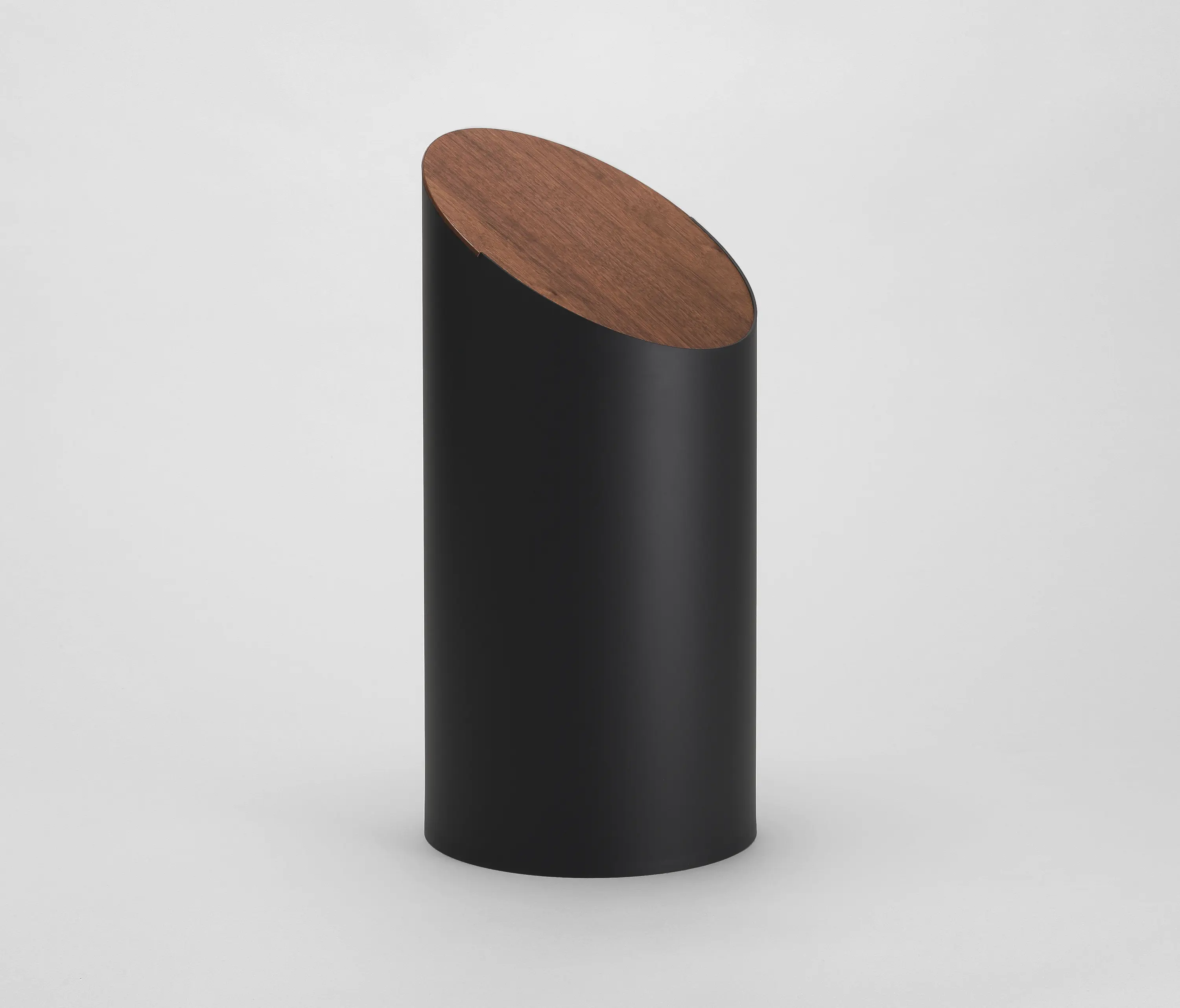 Moheim - Swing Bin | M