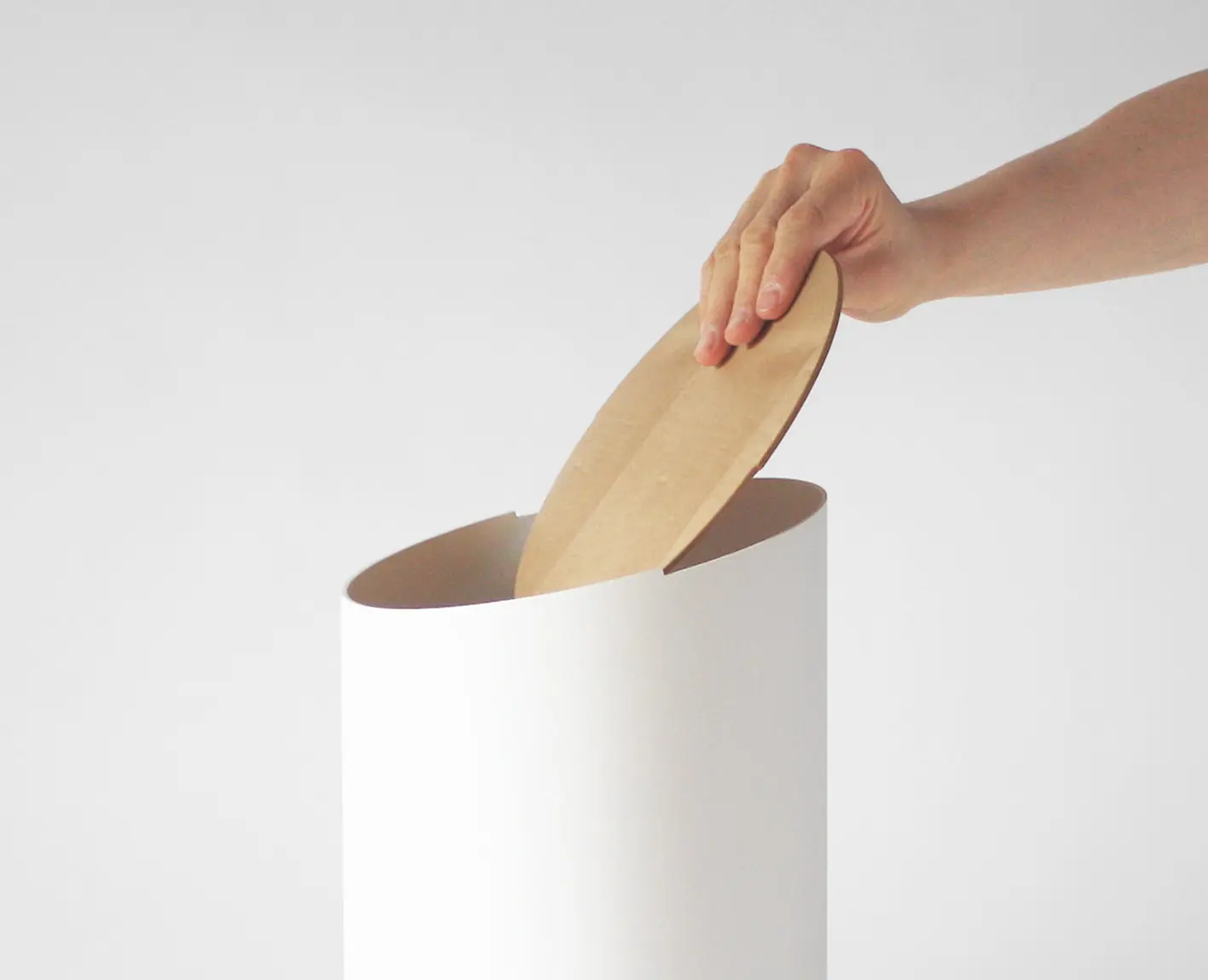 Moheim - Swing Bin | S