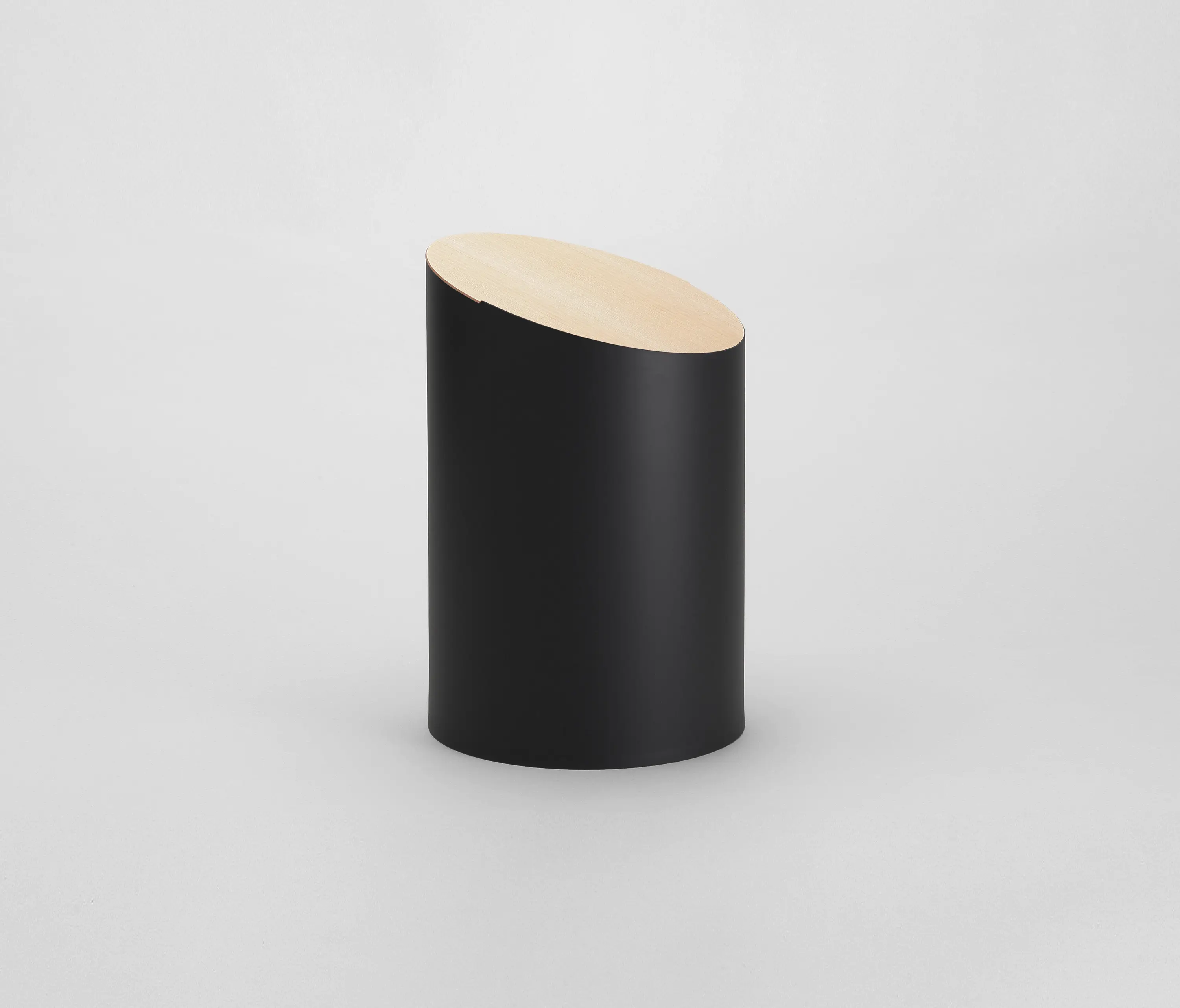 Moheim - Swing Bin | S