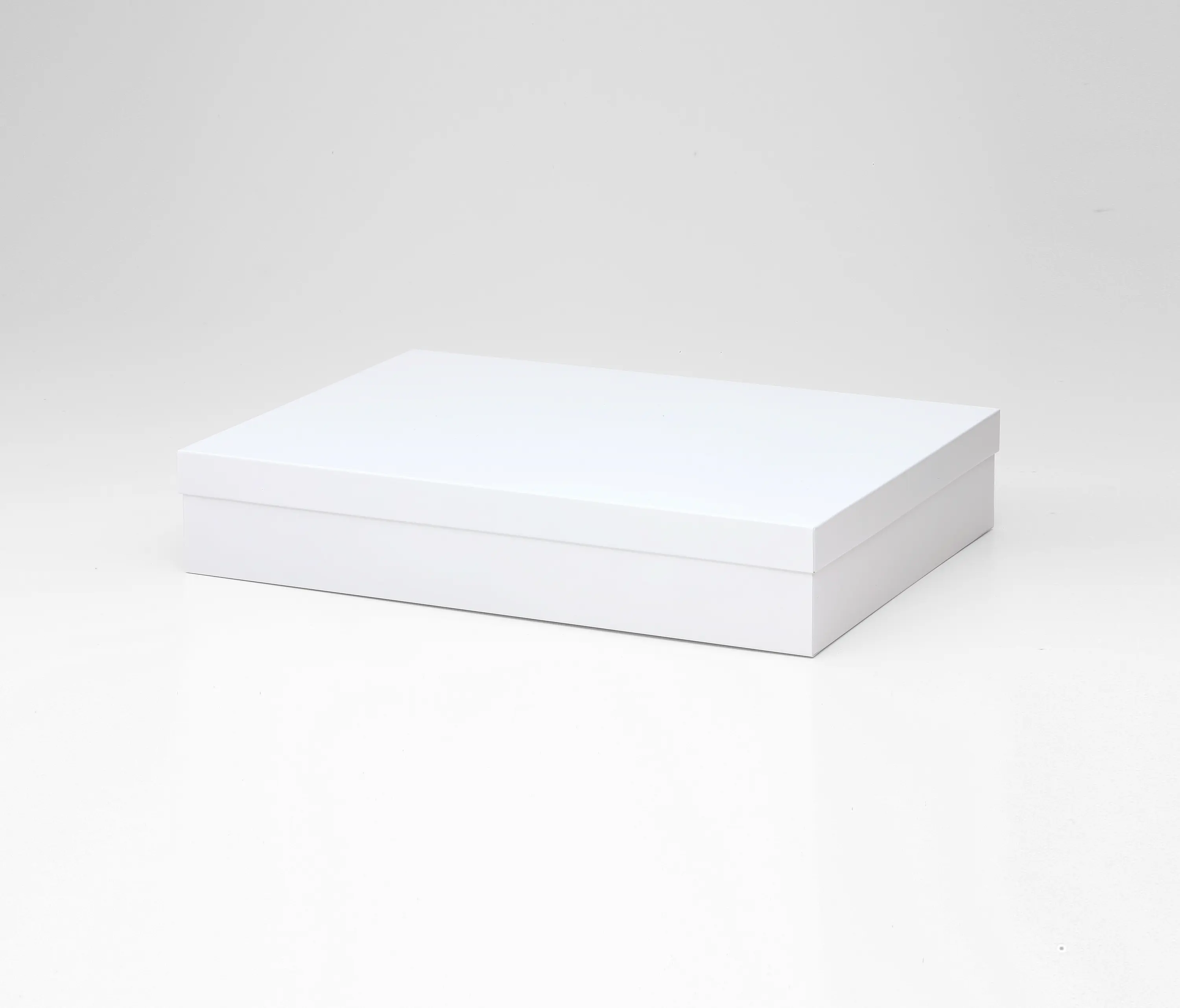 Moheim - Tin Box | L