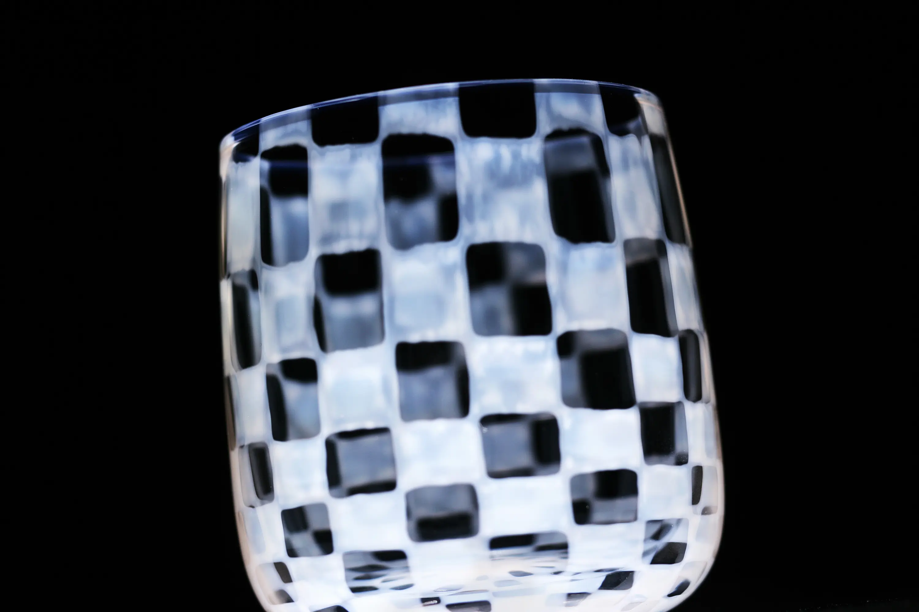 Moheim - Yuki Glass