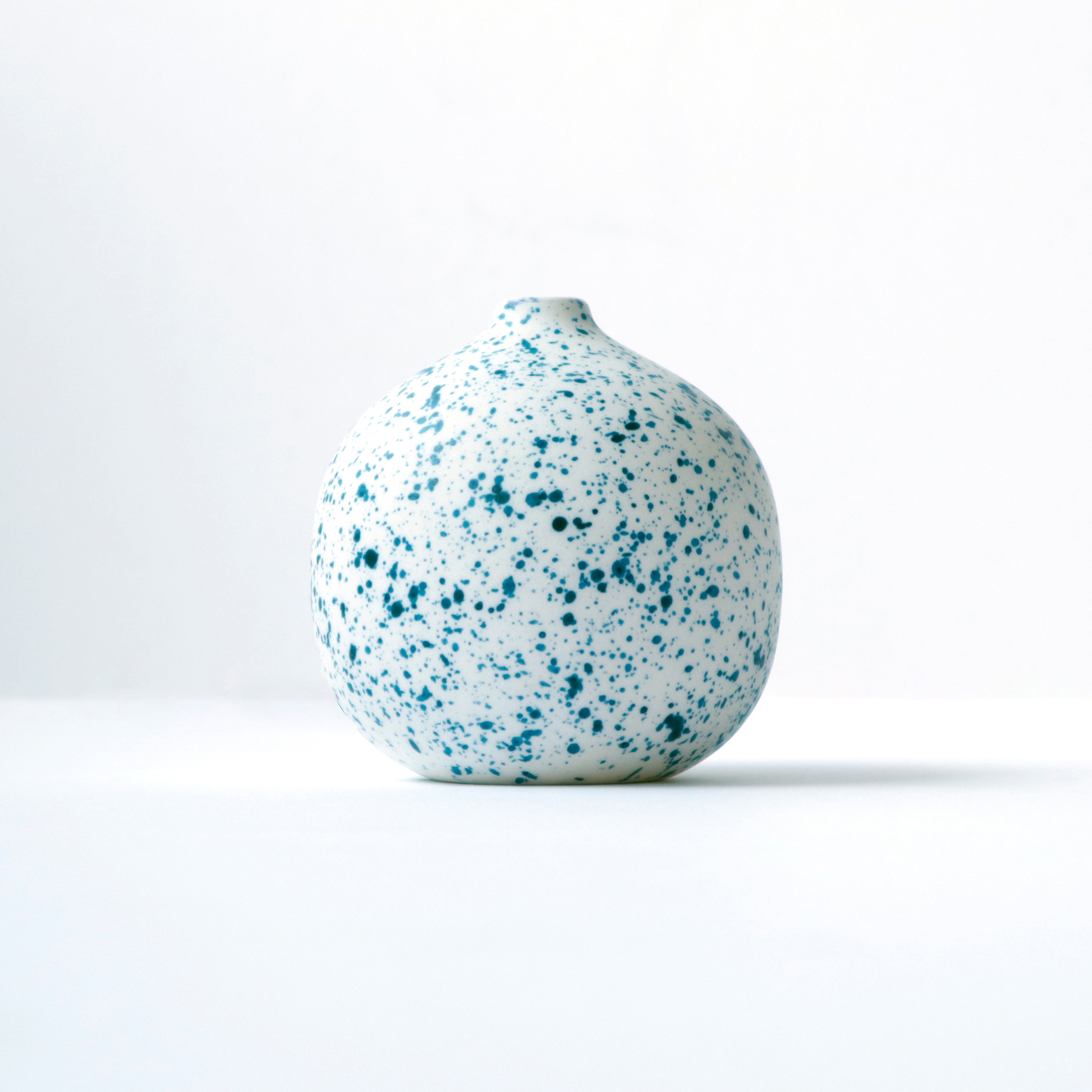 Mostrar el producto Color Drops | white del fabricante Moheim