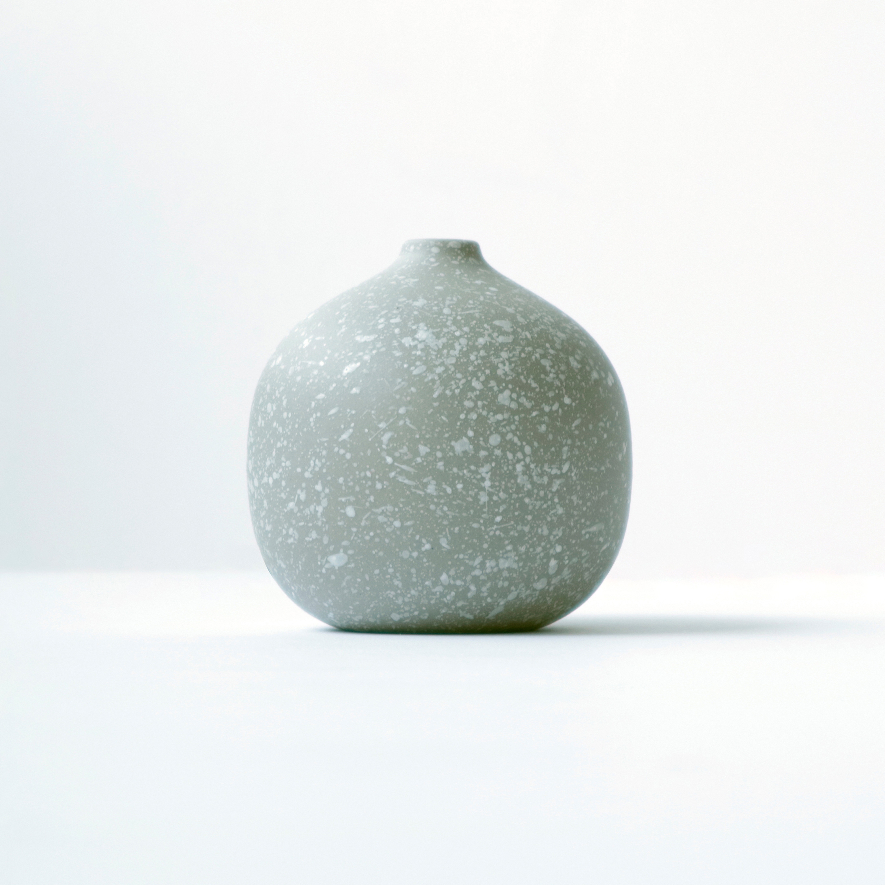 Color Drops | gray