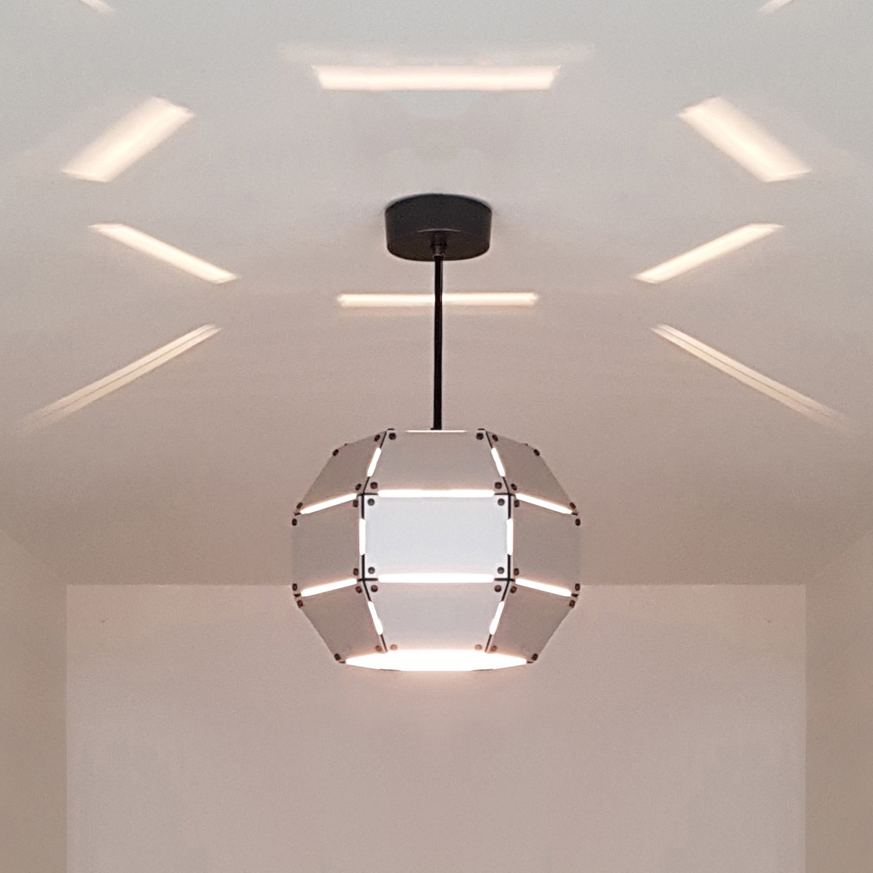 Mostra il prodotto Boxa Doma del produttore Sacrea